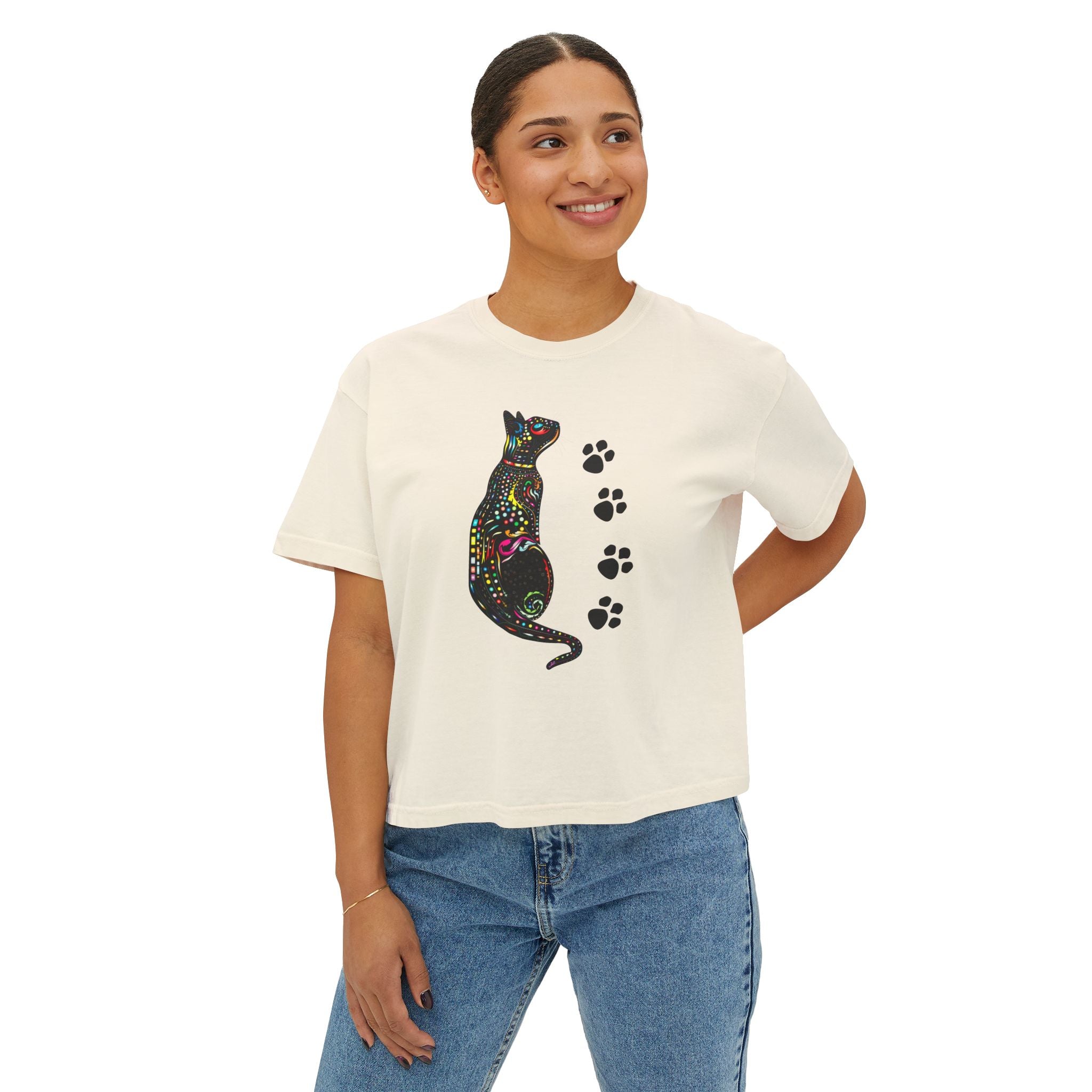 Black Cat Floral Graphic Tee, Cute Paw Print Boxy Shirt for Women