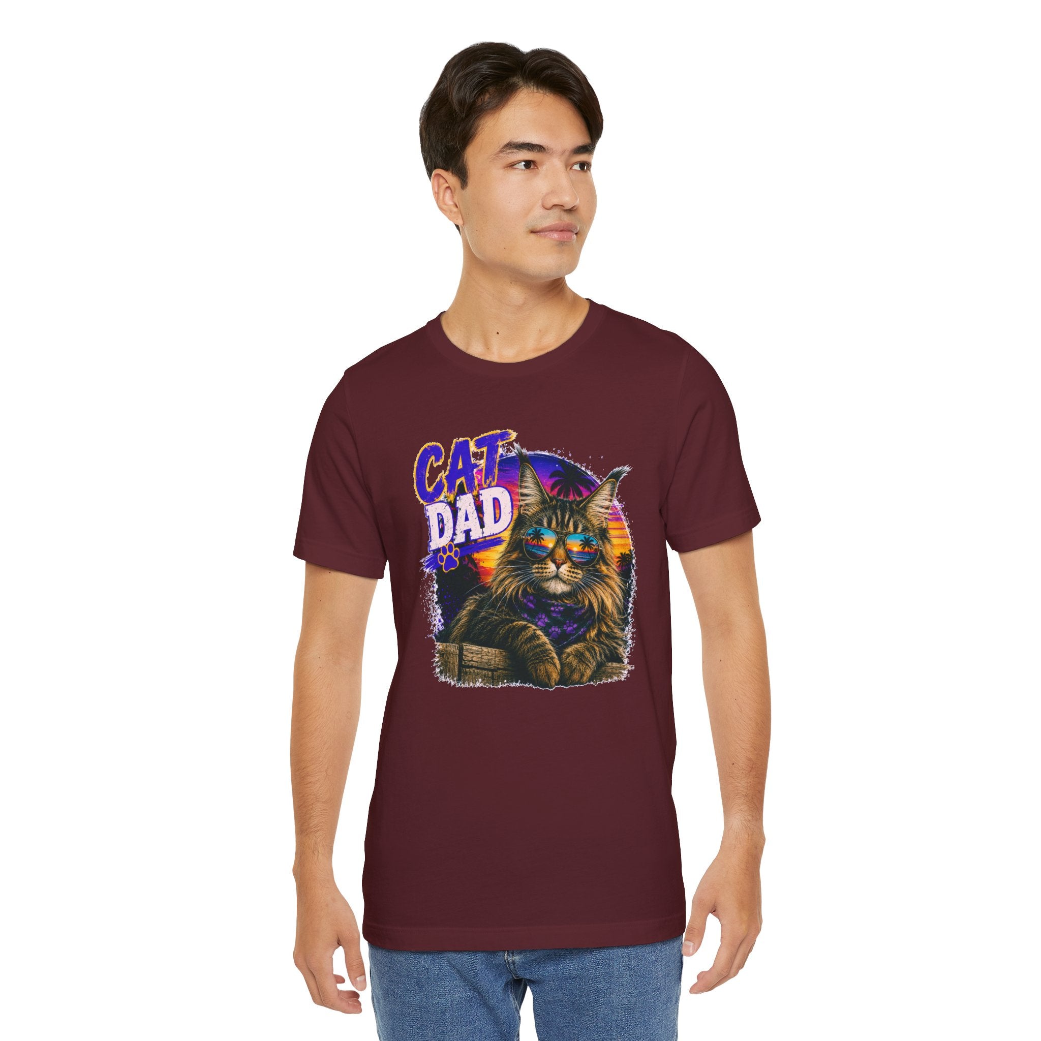 Cat Dad Maine Coon T-Shirt | Retro Sunset Cat Lover Shirt | Funny Cat Dad Gift | Vintage Graphic Tee for Men