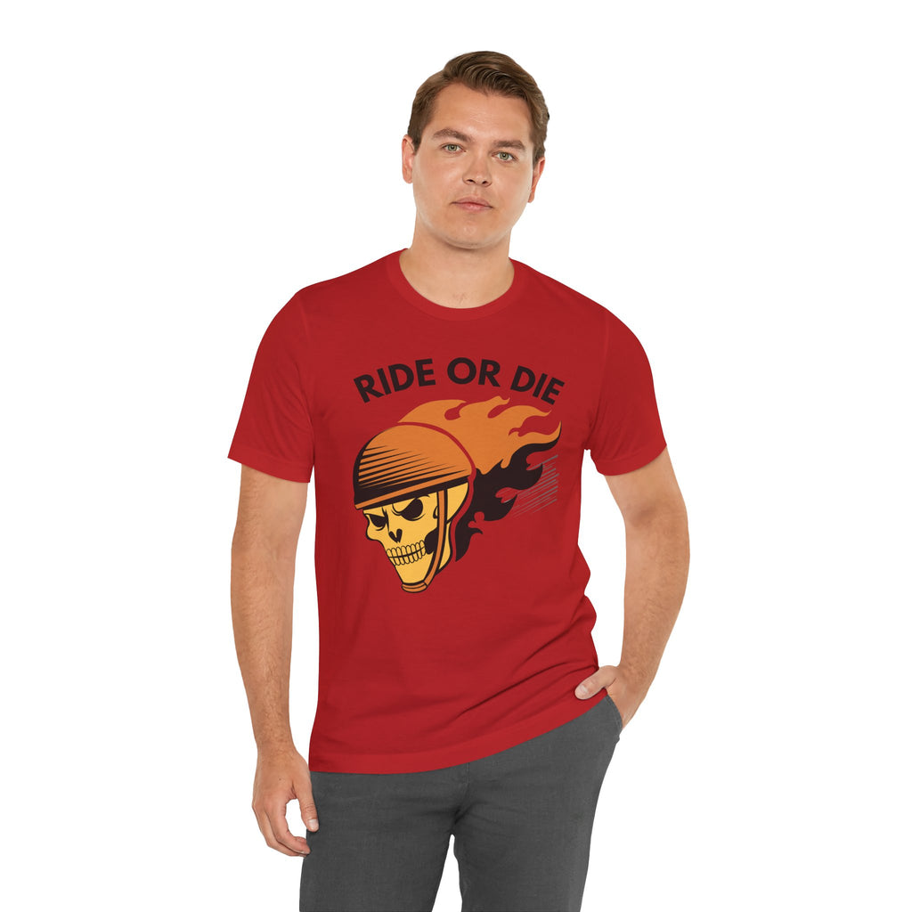 Ride or Die Skull Helmet T-Shirt | Biker Graphic Tee for Men | Vintage Motorcycle Shirt