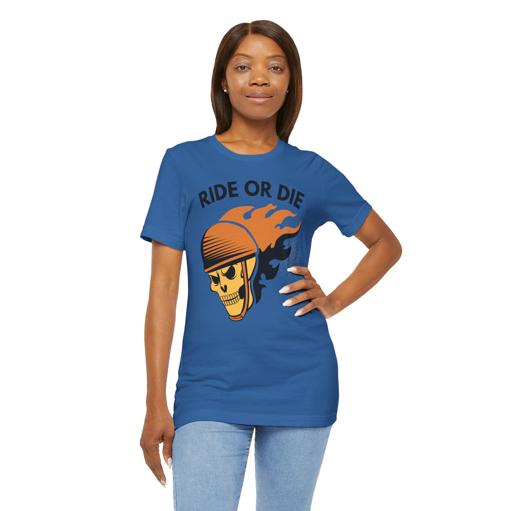 Ride or Die Skull Helmet T-Shirt | Biker Graphic Tee for Men | Vintage Motorcycle Shirt