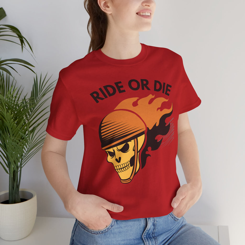 Ride or Die Skull Helmet T-Shirt | Biker Graphic Tee for Men | Vintage Motorcycle Shirt