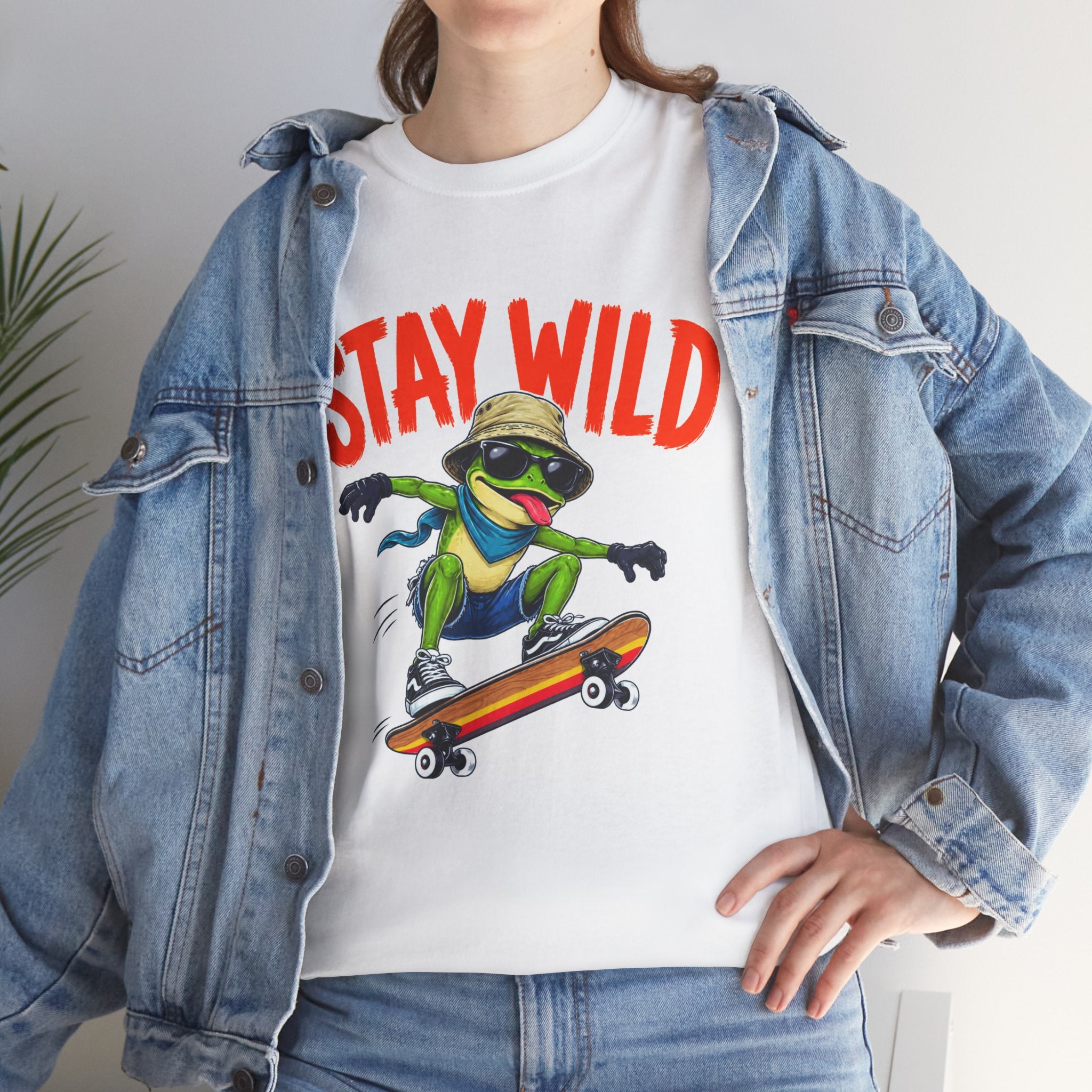 Stay Wild Frog Skateboard Shirt, Funny Frog T-Shirt, Skater Graphic Tee, Retro Frog Shirt, Cool Unisex Streetwear Tee