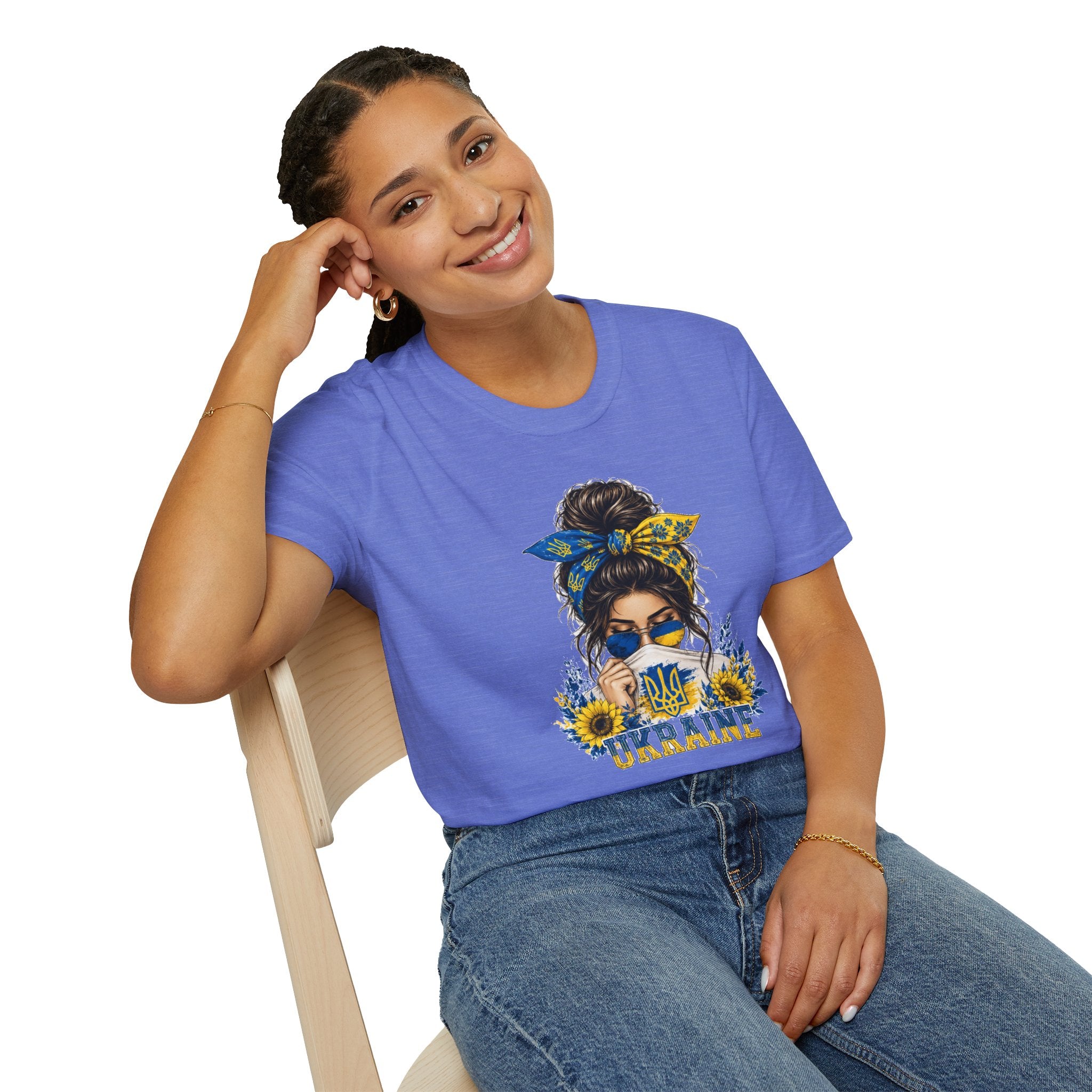 Ukraine Sunflower Bandana T-Shirt — Stylish Patriotic Graphic Tee