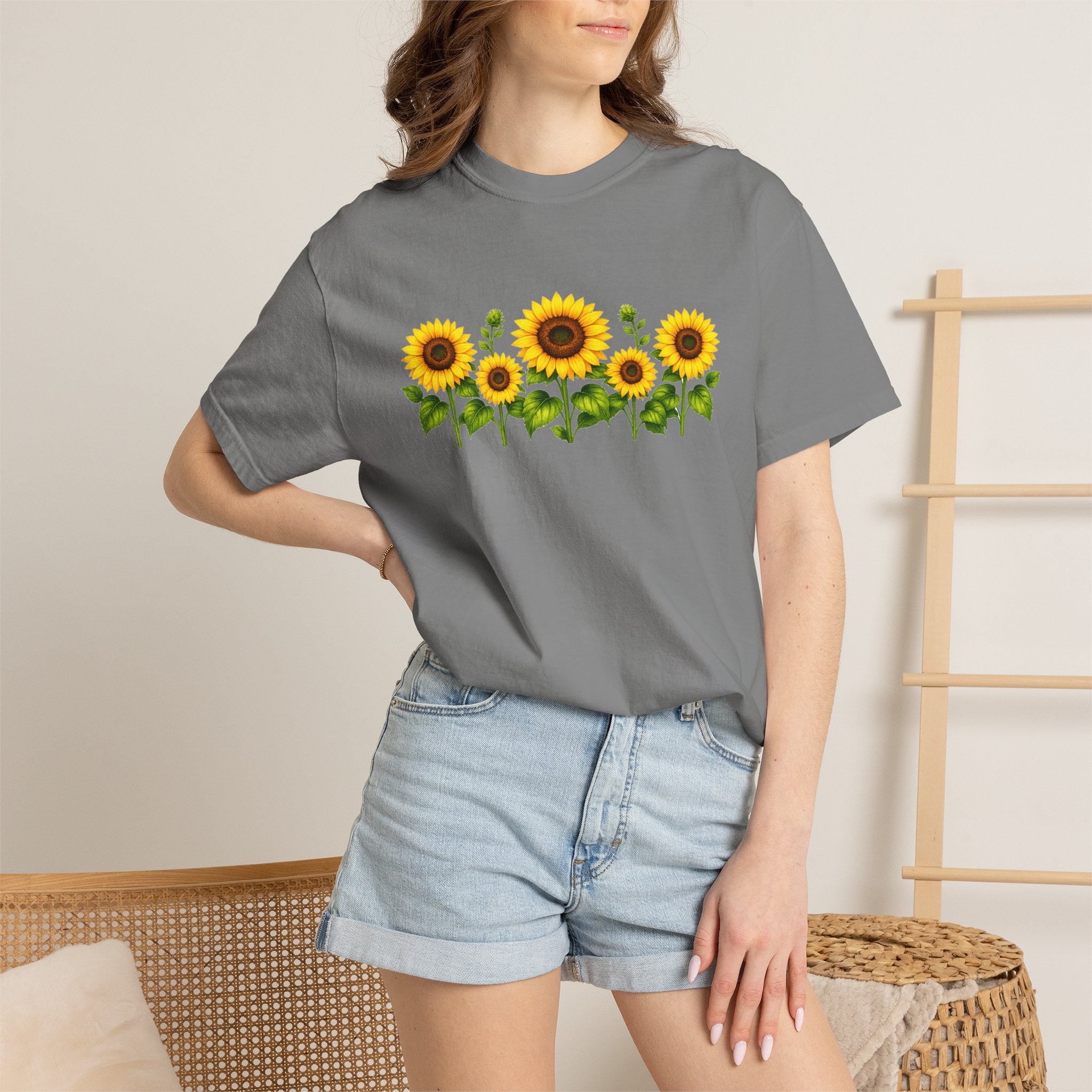 Sunflower Shirt for Women, Sunflower T-Shirt, Floral Graphic Tee, Botanical Shirt, Wildflower Tee, Comfort Colors 1717