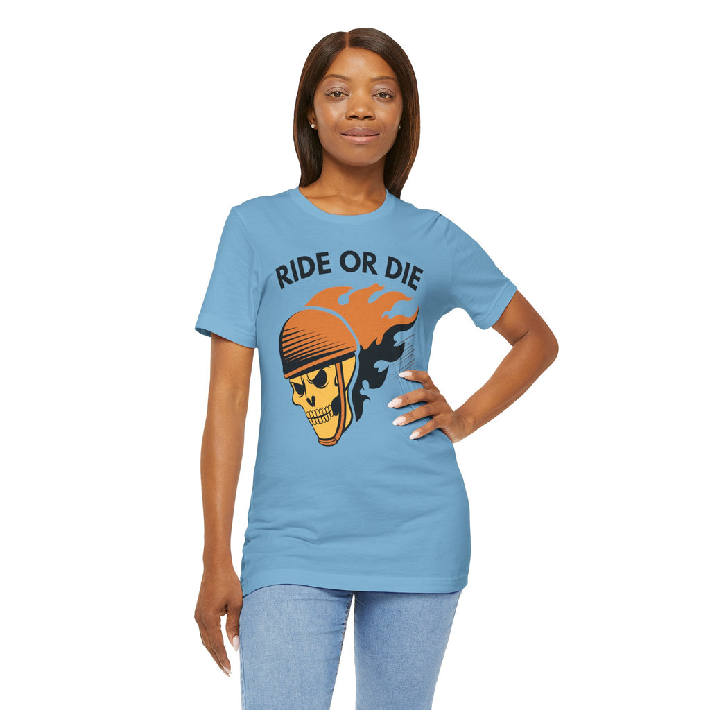 Ride or Die Skull Helmet T-Shirt | Biker Graphic Tee for Men | Vintage Motorcycle Shirt