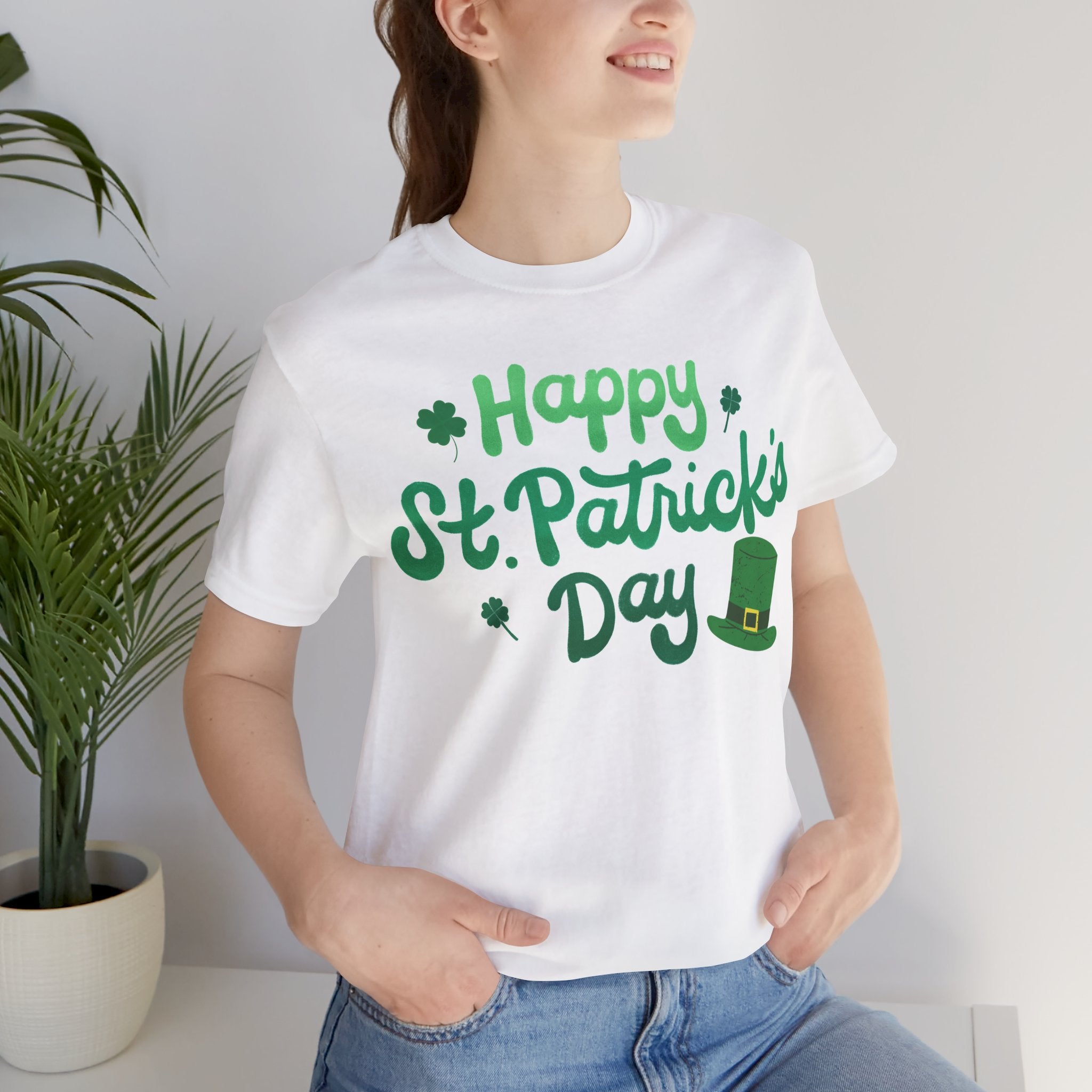 Happy St. Patrick's Day T-Shirt – Green Shamrock & Leprechaun Hat Tee