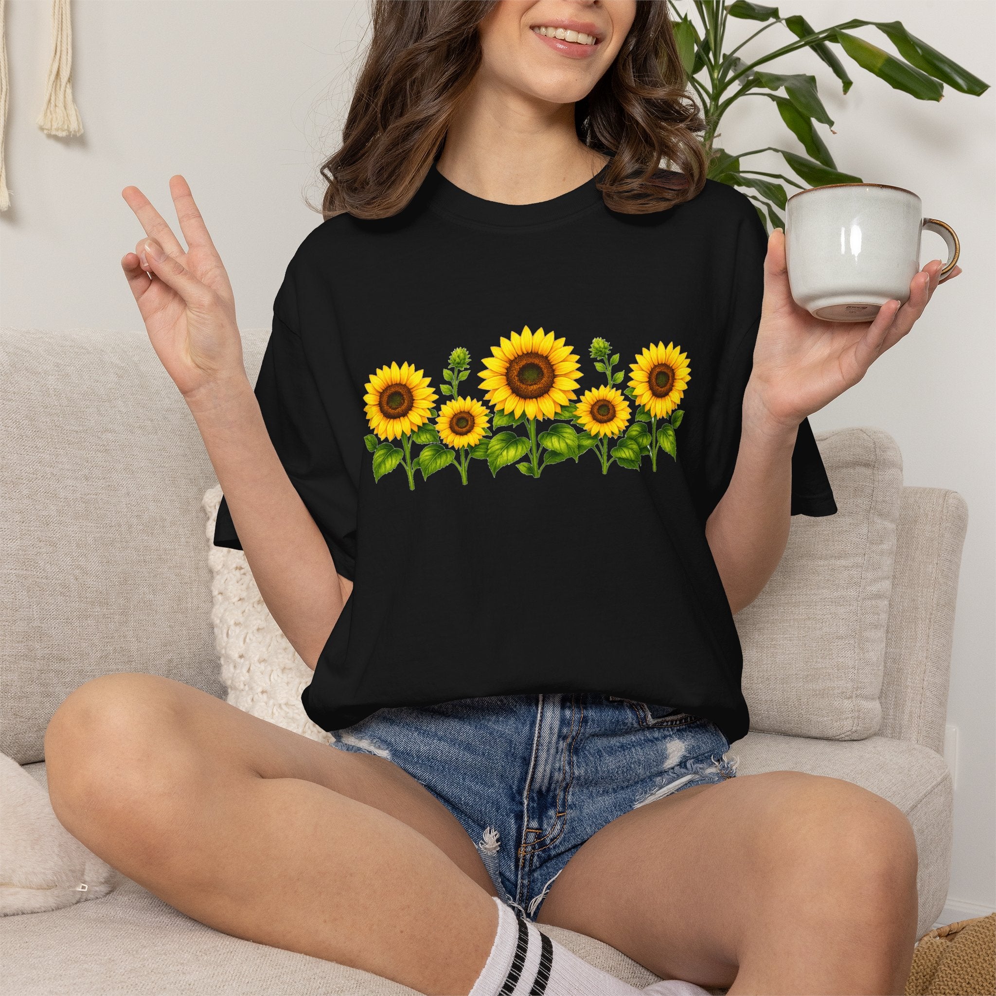 Sunflower Shirt for Women, Sunflower T-Shirt, Floral Graphic Tee, Botanical Shirt, Wildflower Tee, Comfort Colors 1717