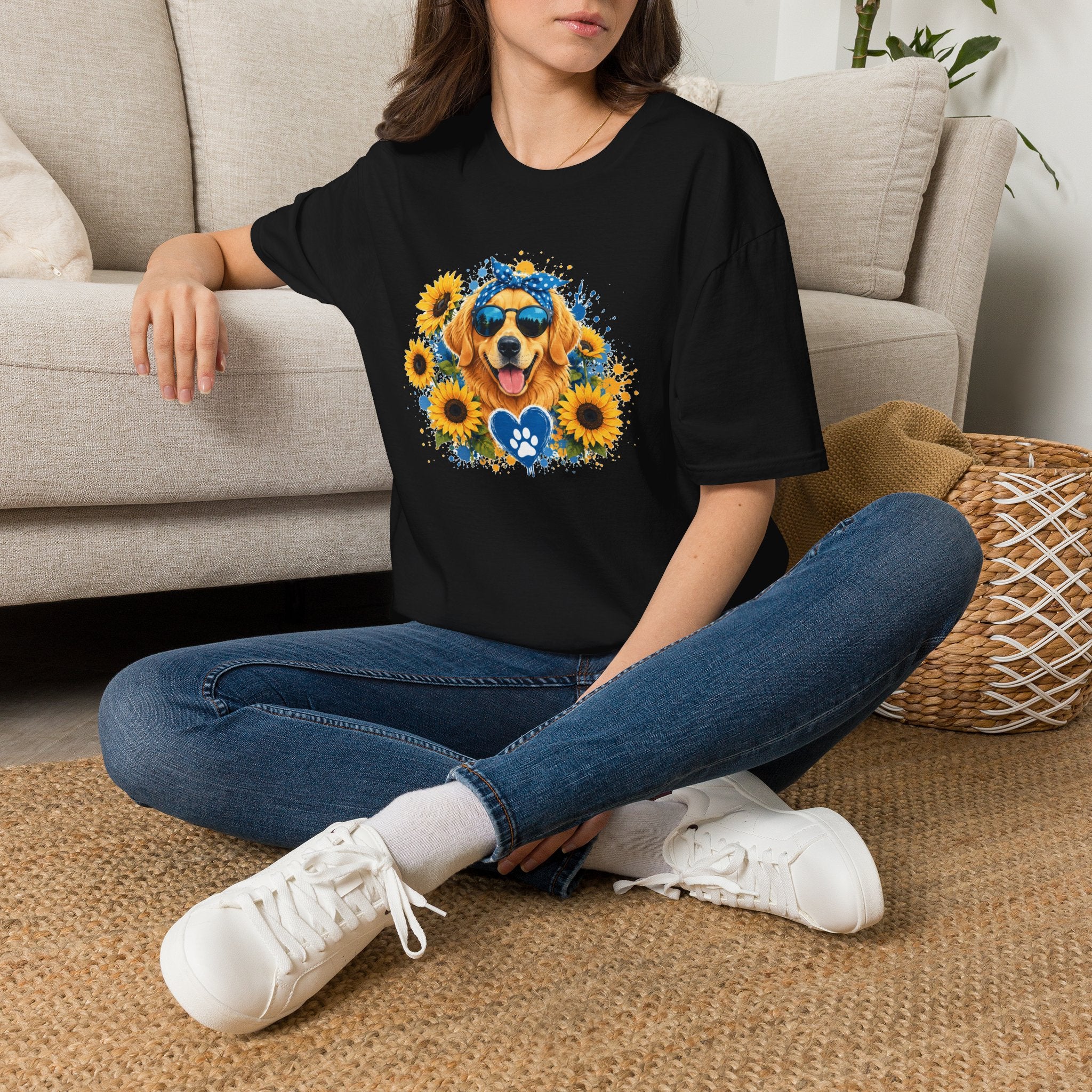 Golden Retriever Sunflower T-Shirt | Cute Dog Lover Shirt | Happy Puppy Graphic Tee | Floral Dog Mom Gift | Summer Unisex Tee