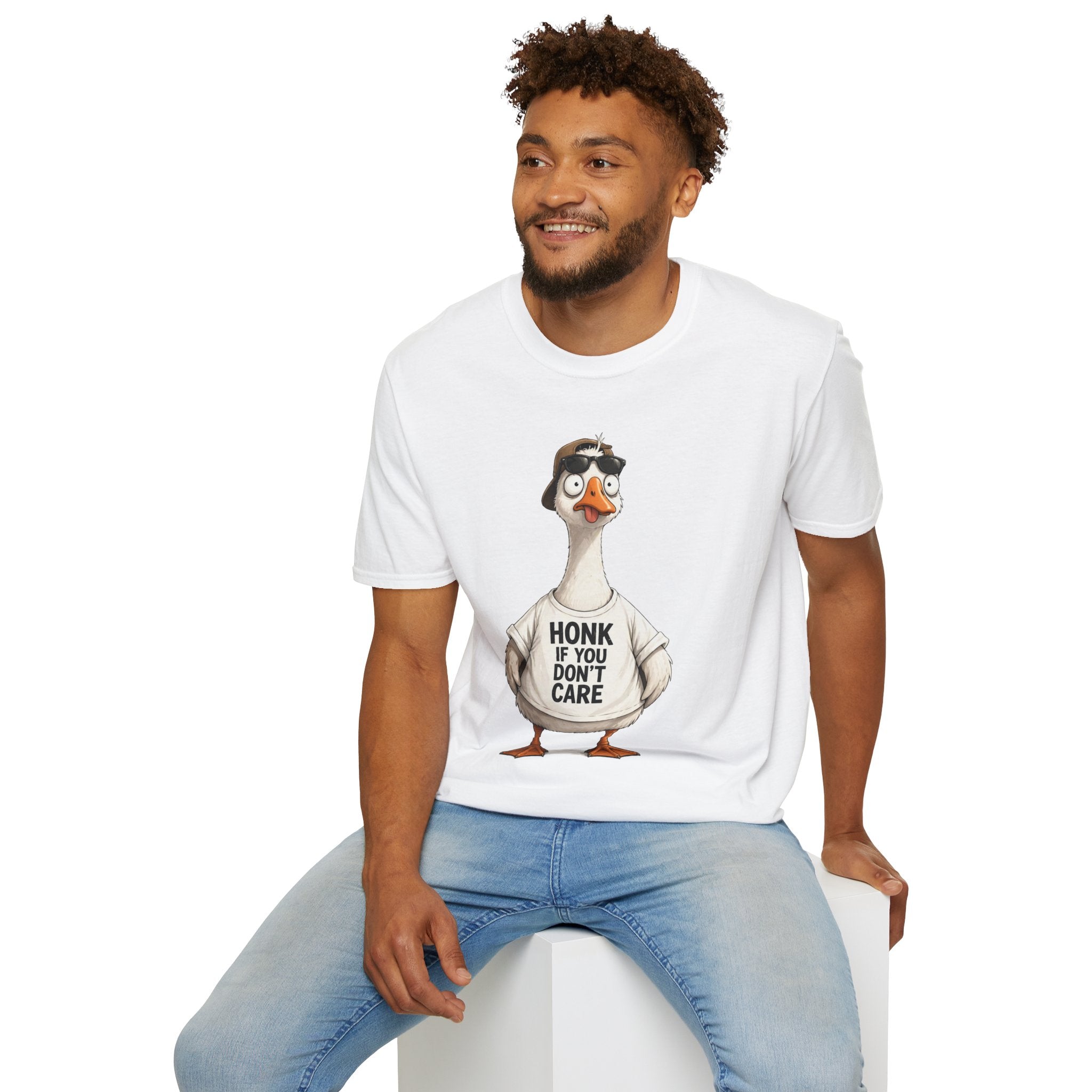 Funny Goose Shirt Honk If You Don’t Care T-Shirt Meme Graphic Tee Unisex Funny Animal Shirt Sarcastic Humor Gift Casual Tee