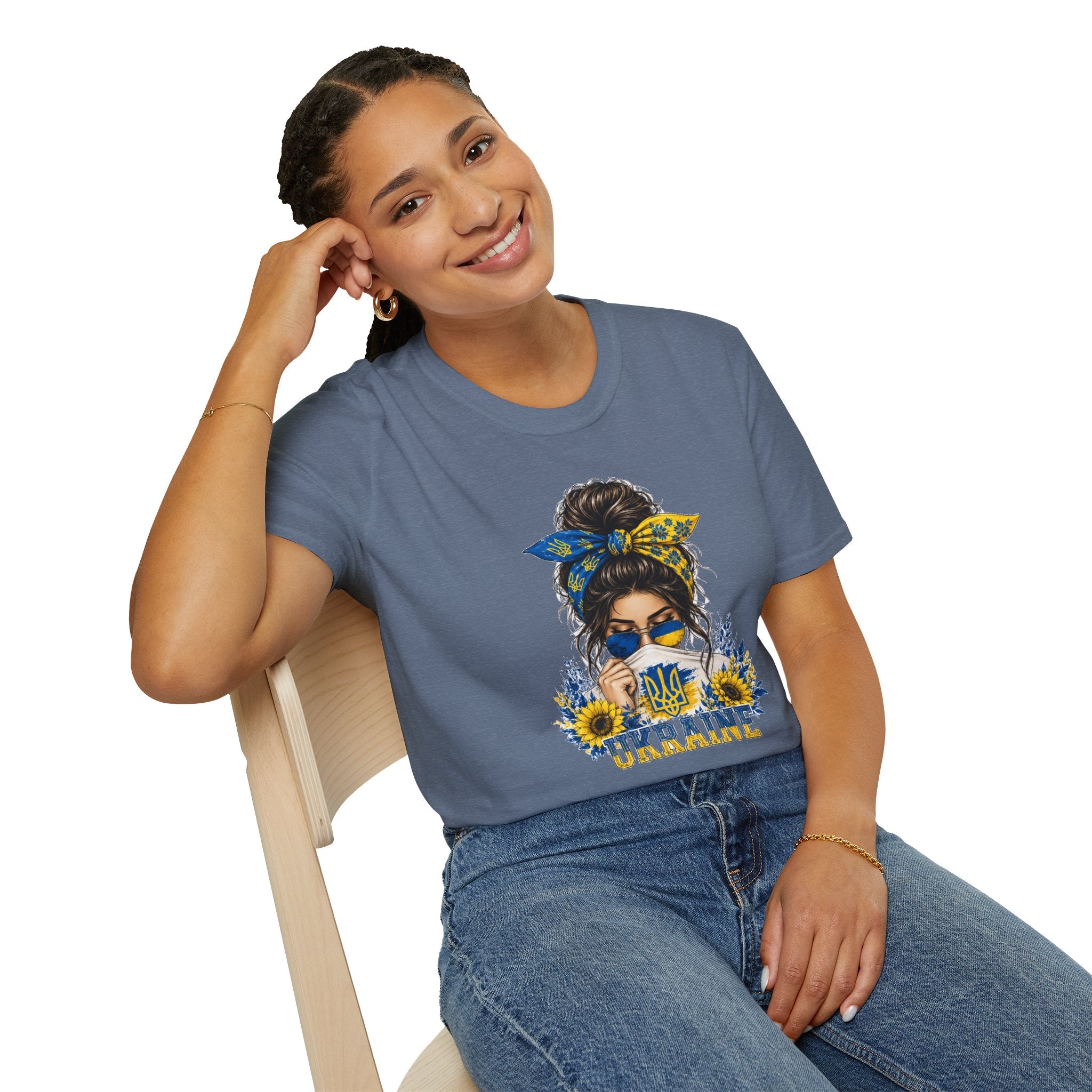 Ukraine Sunflower Bandana T-Shirt — Stylish Patriotic Graphic Tee