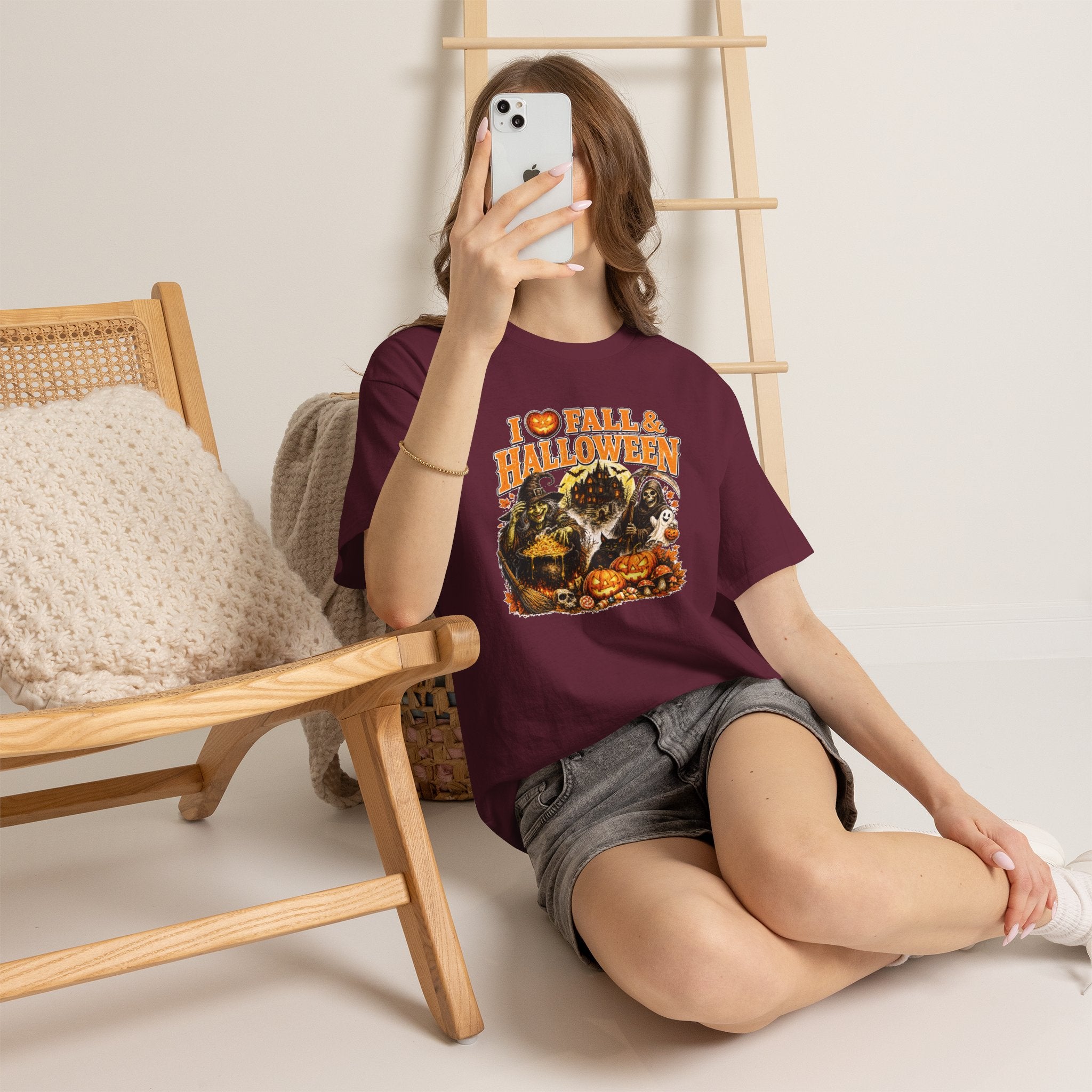 I Love Fall & Halloween T-Shirt | Vintage Halloween Shirt | Spooky Pumpkin Witch Tee | Cute Fall Graphic Tee | Autumn Lover Gift