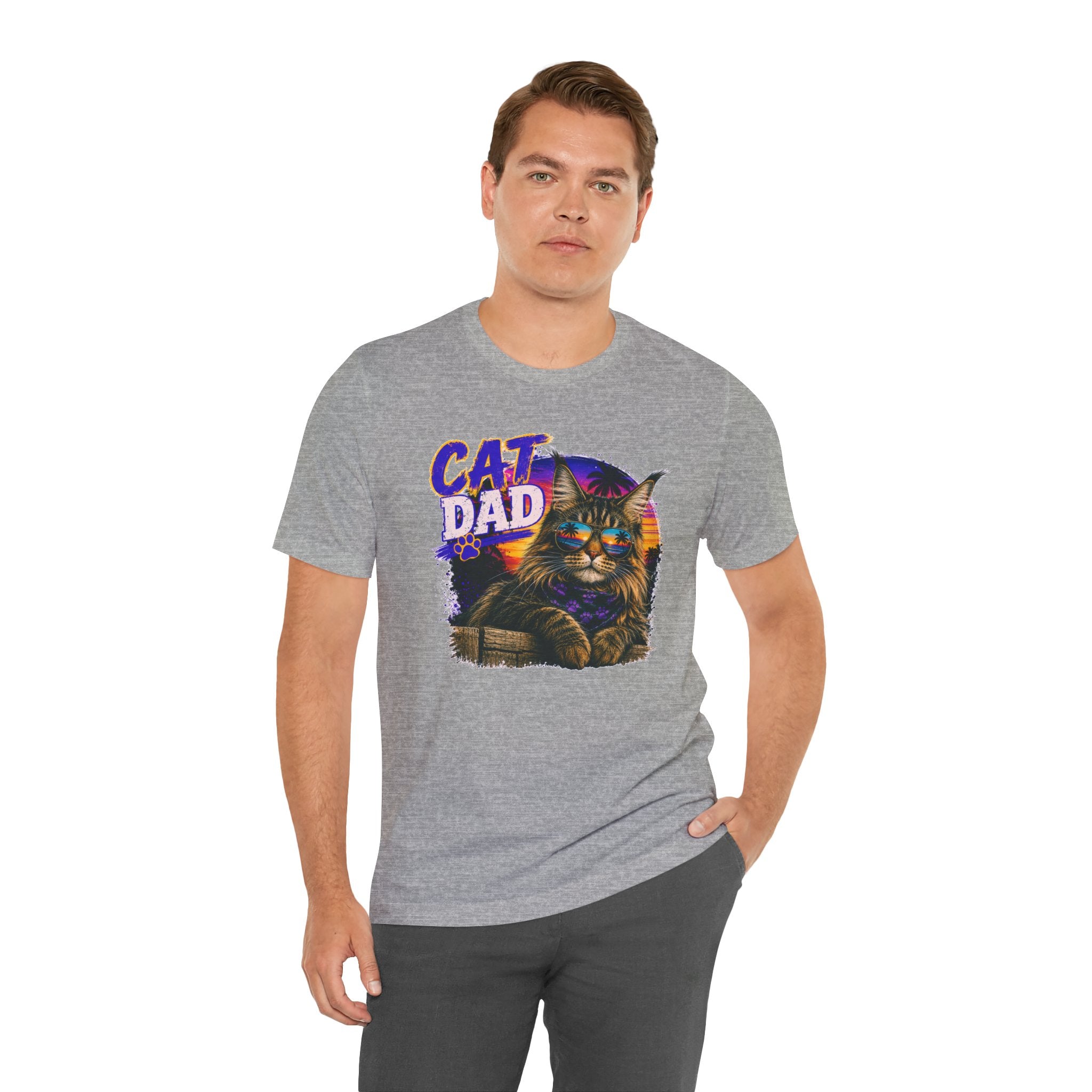 Cat Dad Maine Coon T-Shirt | Retro Sunset Cat Lover Shirt | Funny Cat Dad Gift | Vintage Graphic Tee for Men
