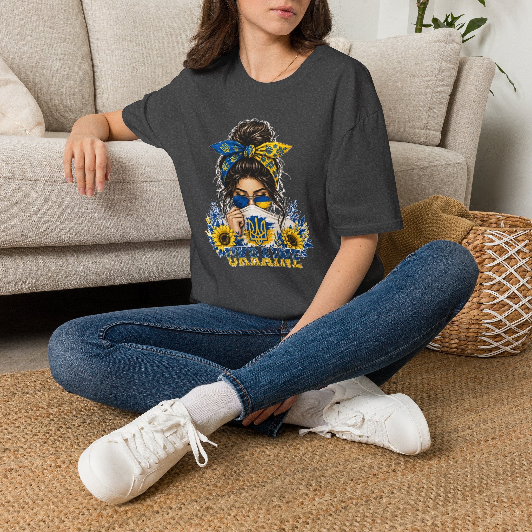 Ukraine Sunflower Bandana T-Shirt — Stylish Patriotic Graphic Tee