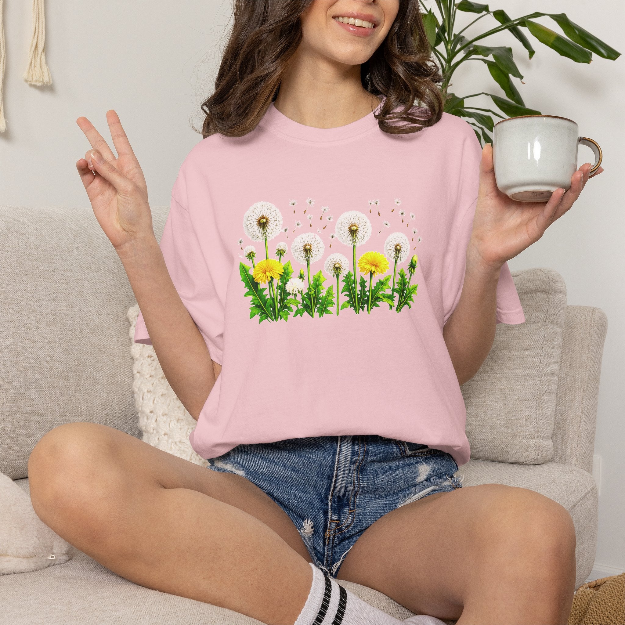Dandelion Flower Shirt, Wildflower T-Shirt for Women, Botanical Graphic Tee, Spring Garden Shirt, Comfort Colors 1717