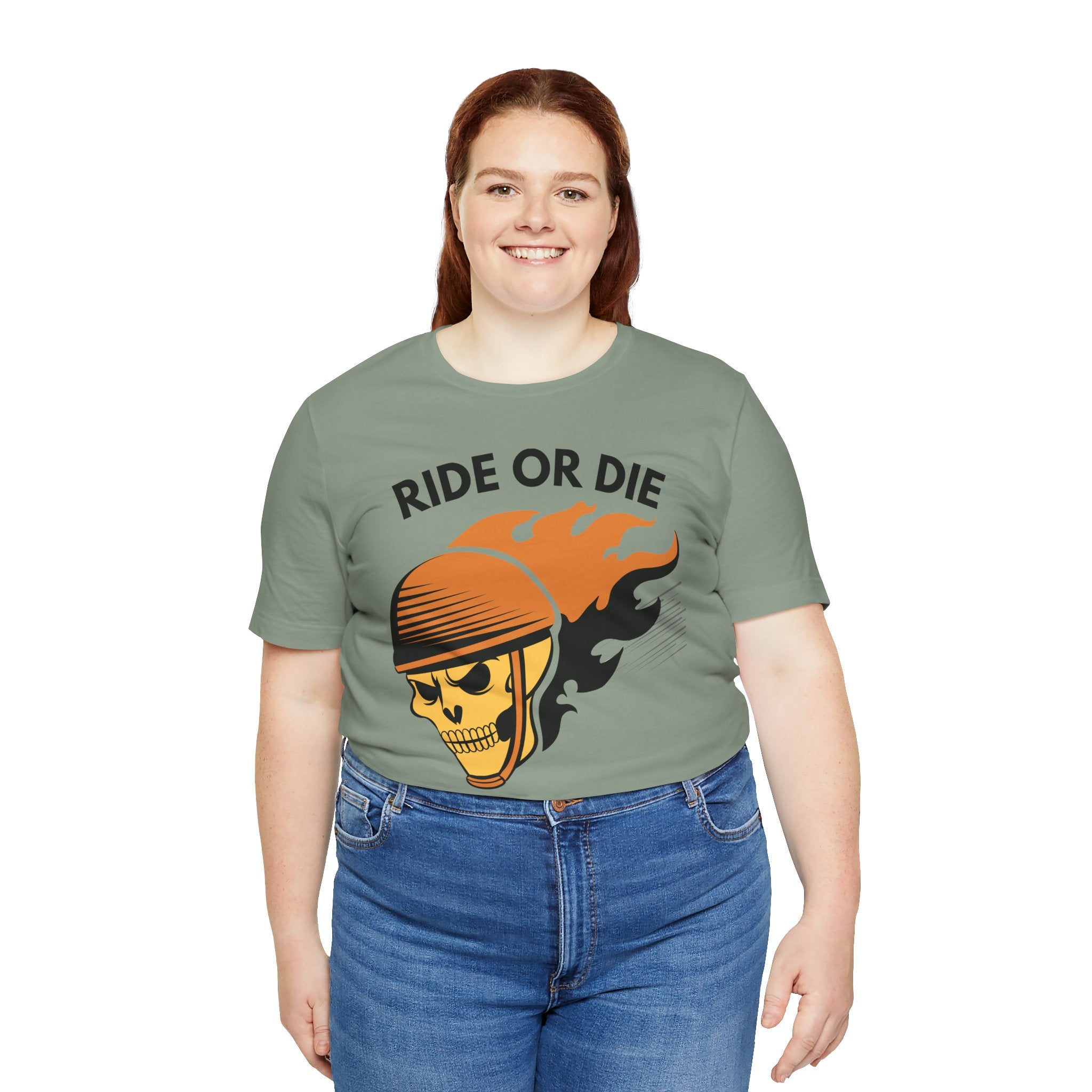 Ride or Die Skull Helmet T-Shirt | Biker Graphic Tee for Men | Vintage Motorcycle Shirt