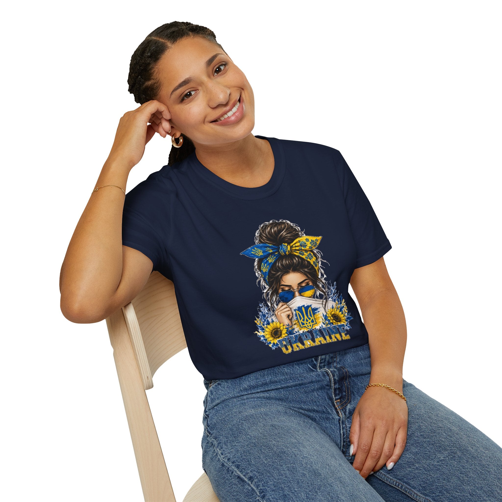 Ukraine Sunflower Bandana T-Shirt — Stylish Patriotic Graphic Tee