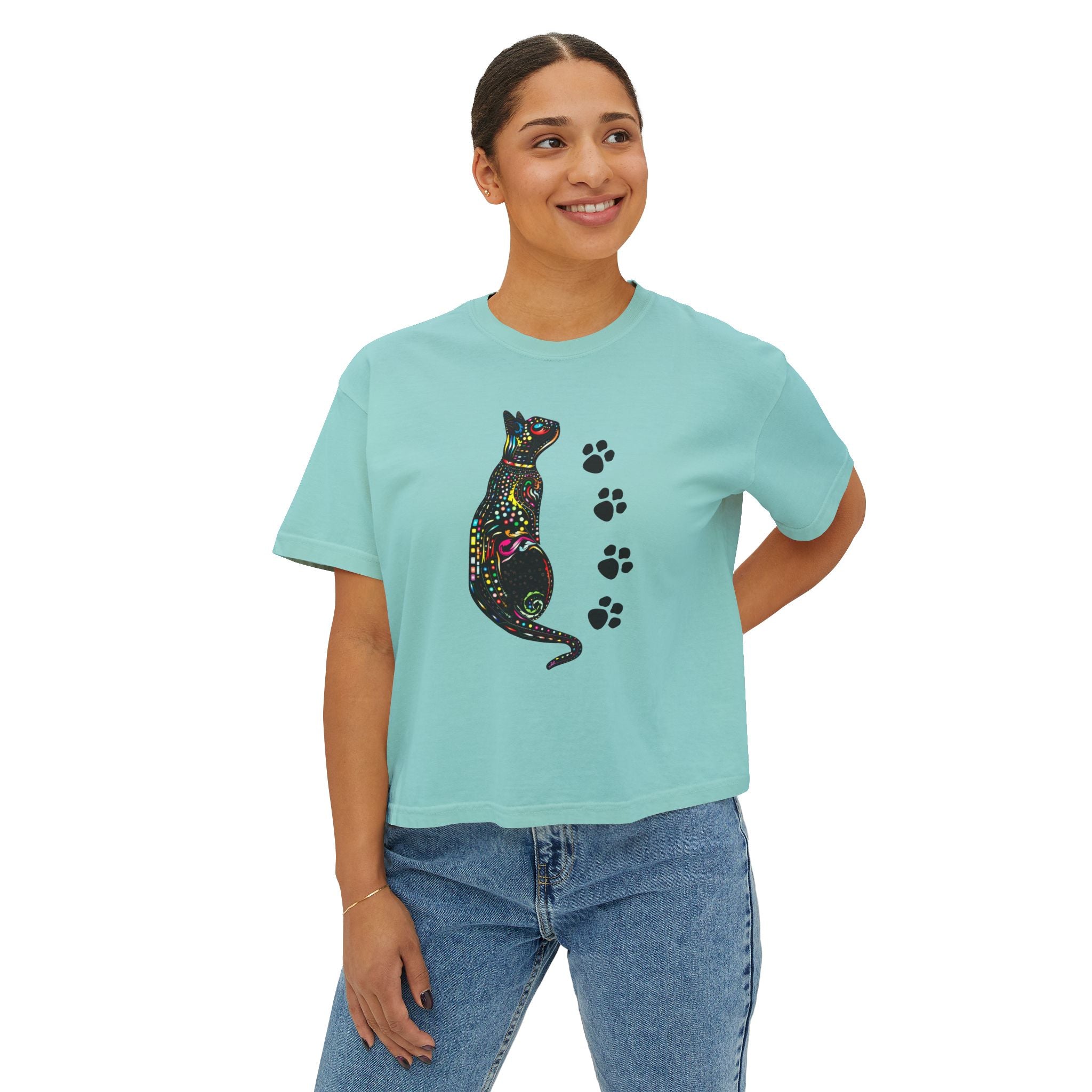 Black Cat Floral Graphic Tee, Cute Paw Print Boxy Shirt for Women