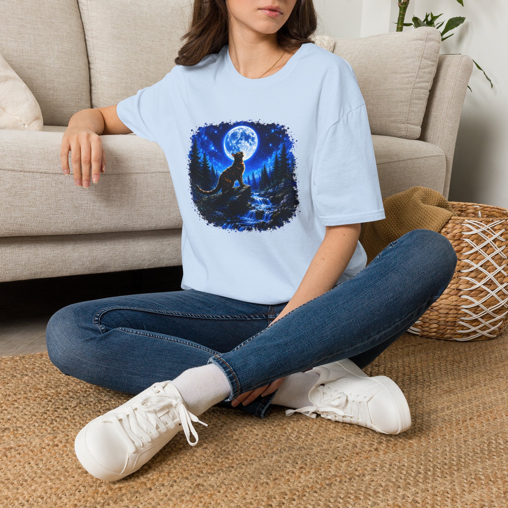 Cat Howl T-Shirt – Moonlit Night Graphic Tee