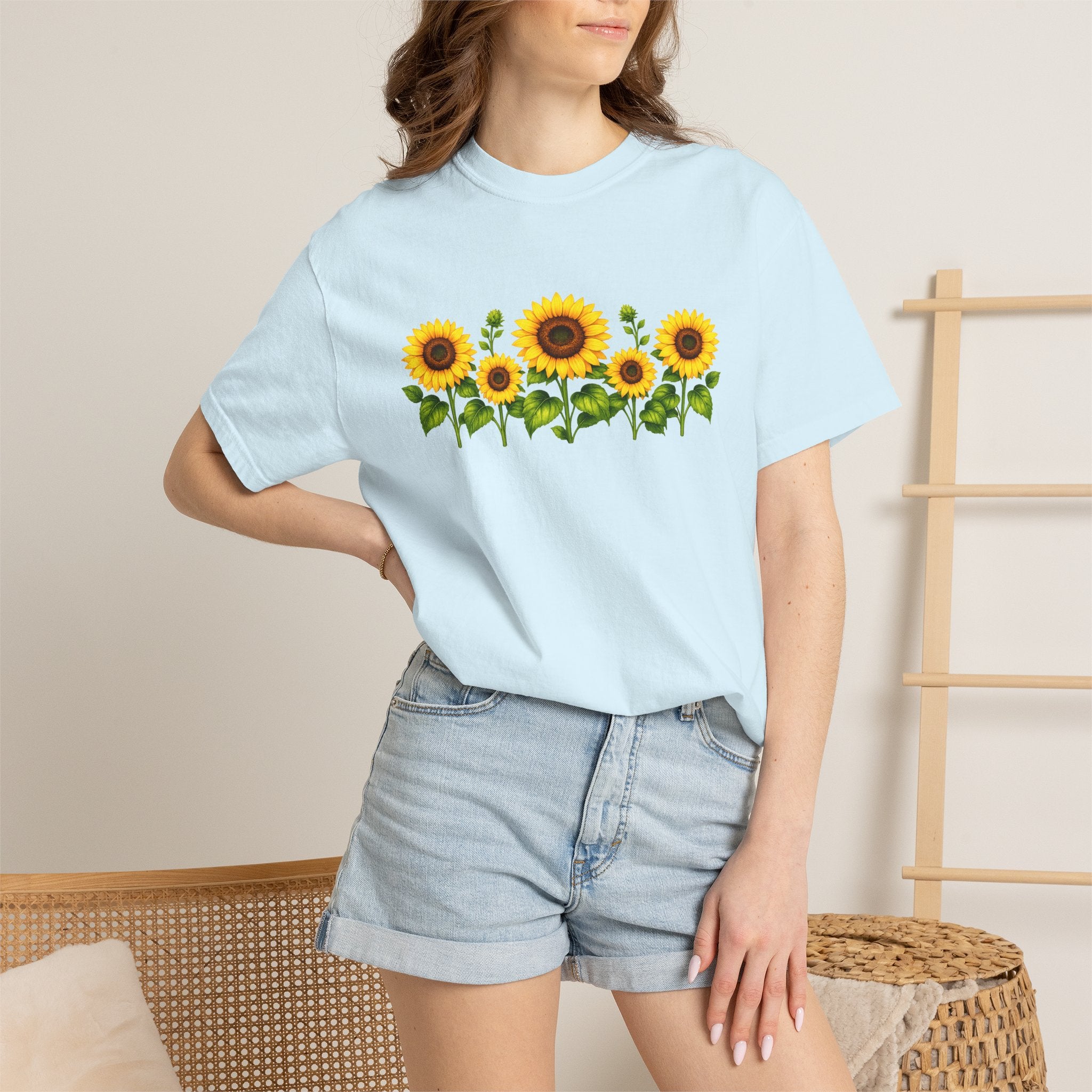 Sunflower Shirt for Women, Sunflower T-Shirt, Floral Graphic Tee, Botanical Shirt, Wildflower Tee, Comfort Colors 1717