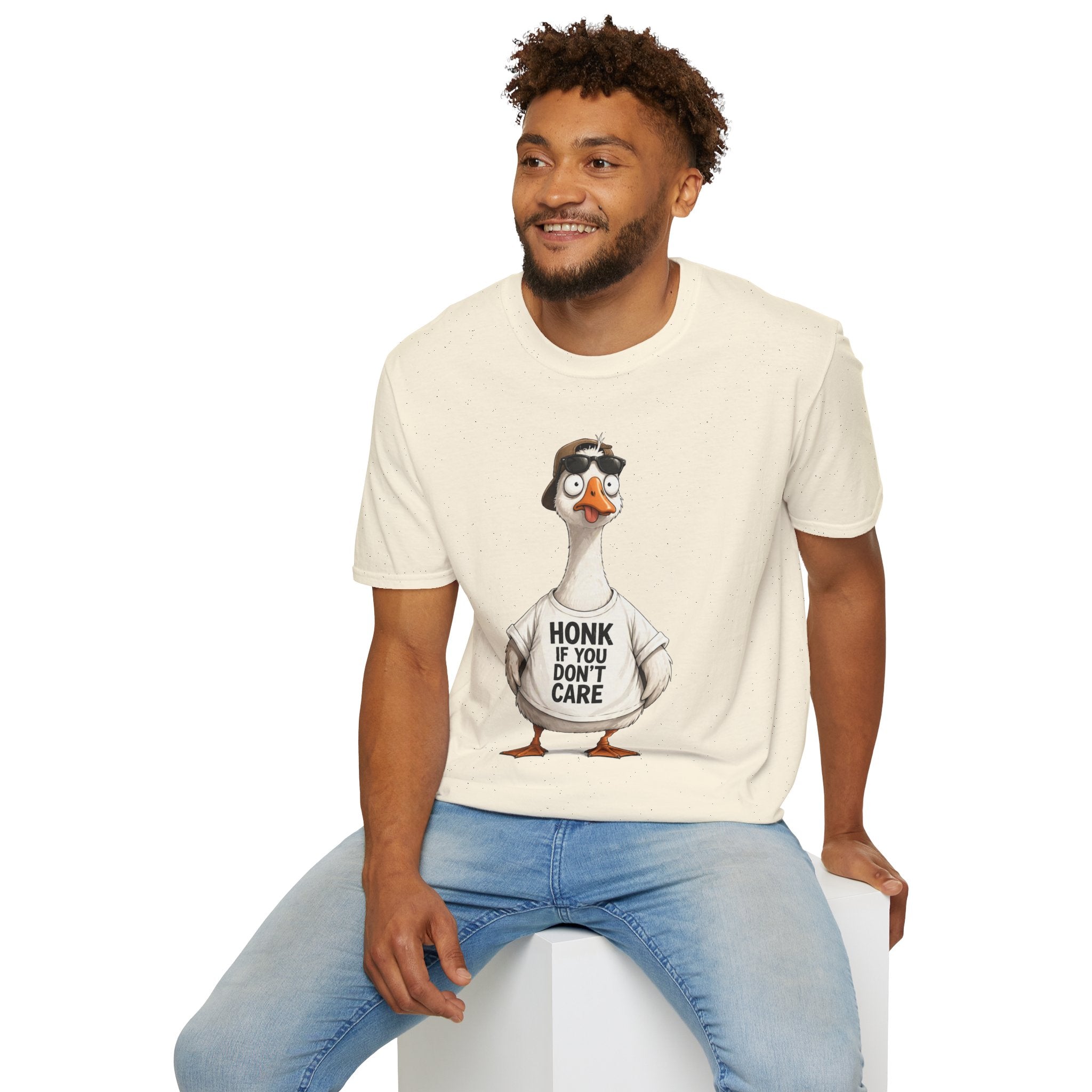 Funny Goose Shirt Honk If You Don’t Care T-Shirt Meme Graphic Tee Unisex Funny Animal Shirt Sarcastic Humor Gift Casual Tee