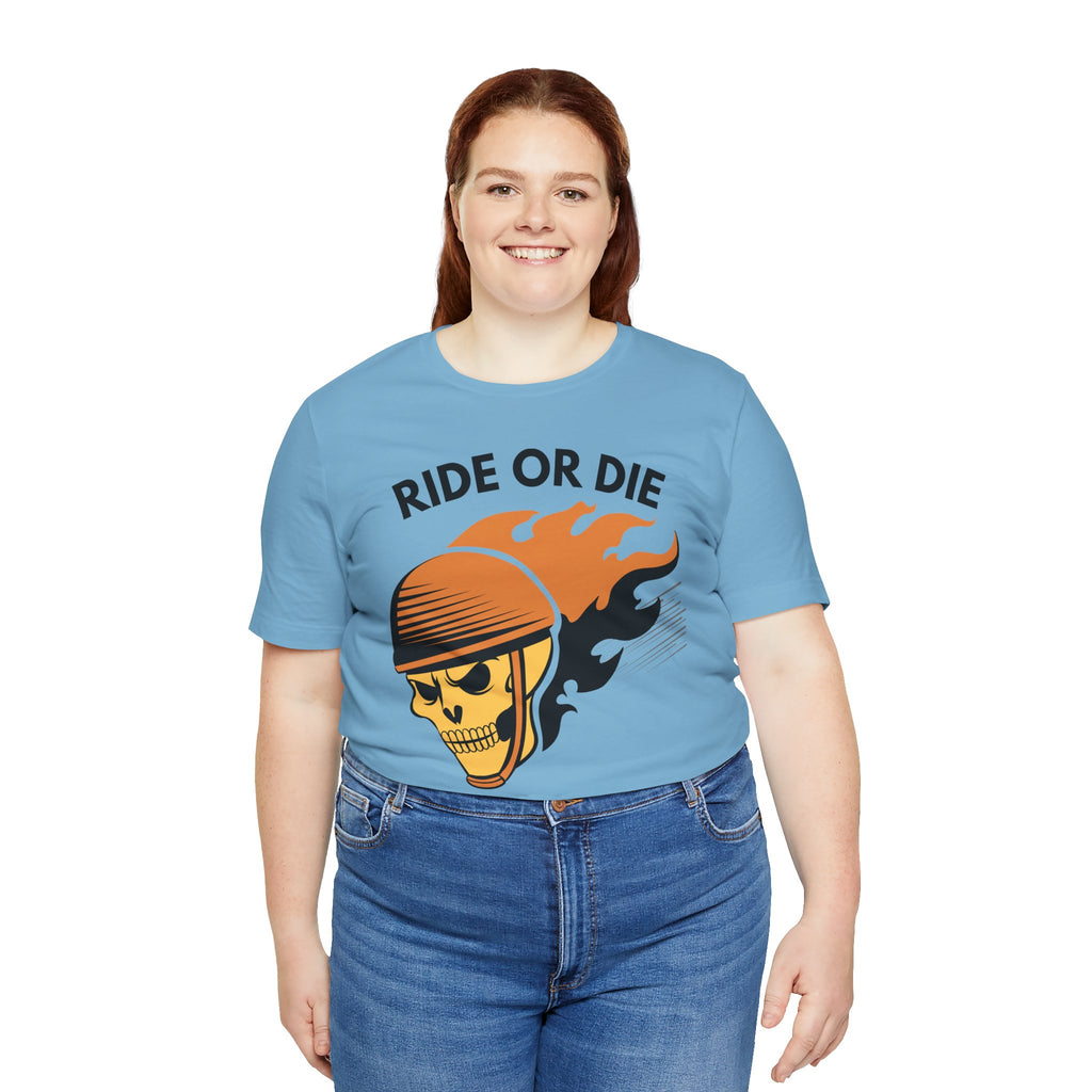 Ride or Die Skull Helmet T-Shirt | Biker Graphic Tee for Men | Vintage Motorcycle Shirt