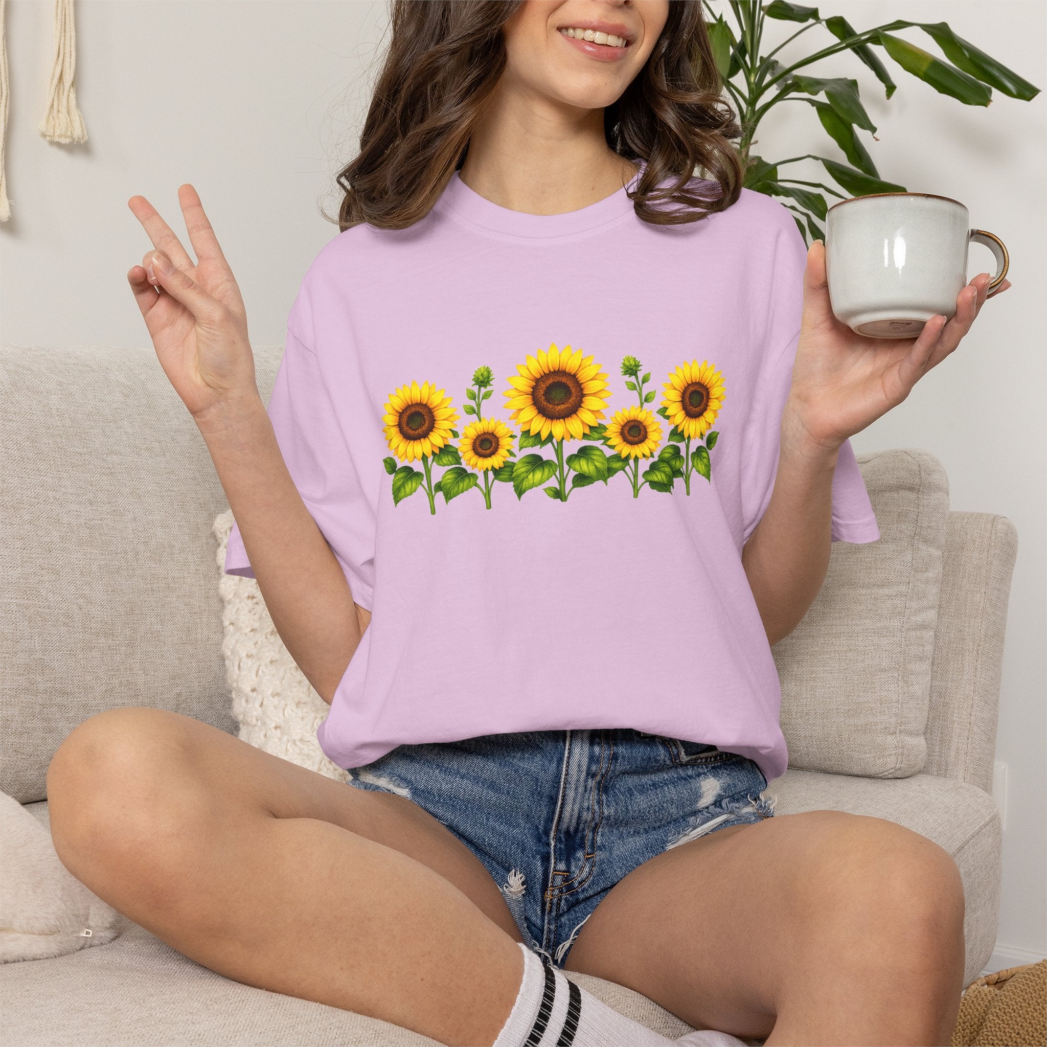 Sunflower Shirt for Women, Sunflower T-Shirt, Floral Graphic Tee, Botanical Shirt, Wildflower Tee, Comfort Colors 1717