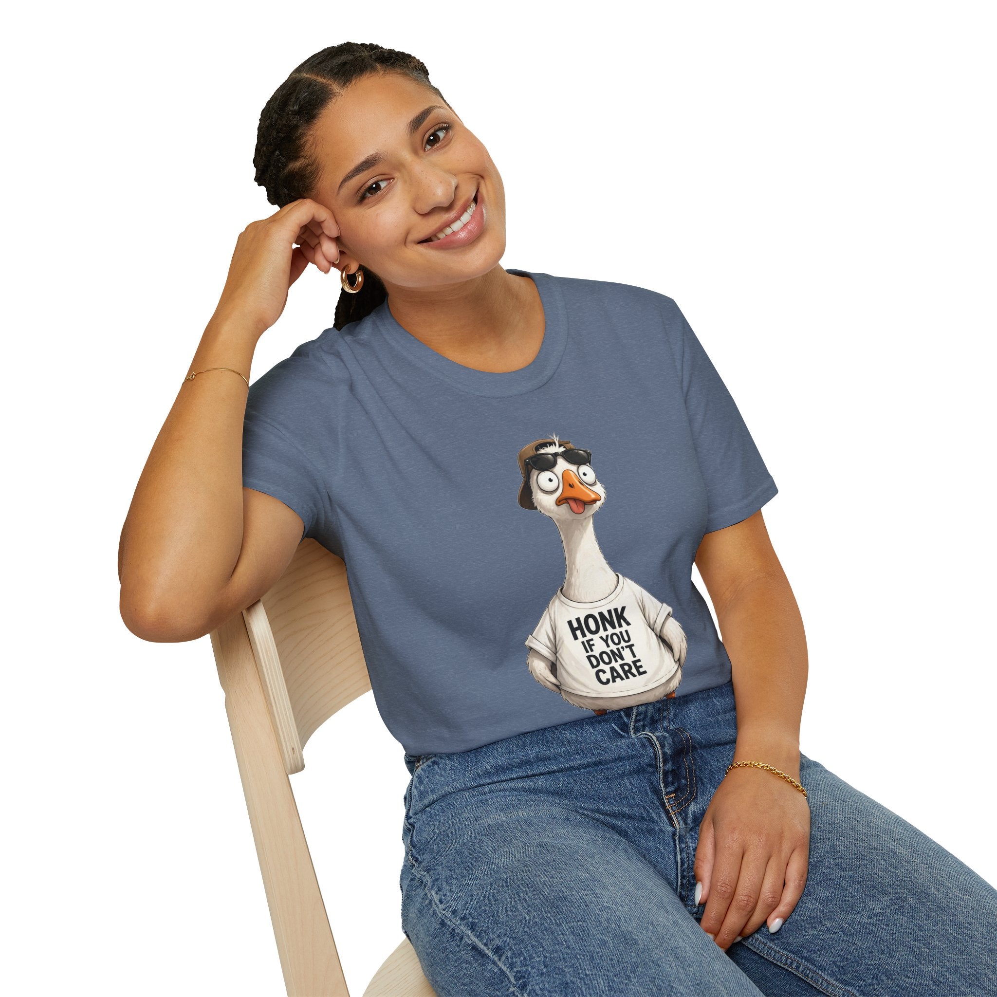 Funny Goose Shirt Honk If You Don’t Care T-Shirt Meme Graphic Tee Unisex Funny Animal Shirt Sarcastic Humor Gift Casual Tee