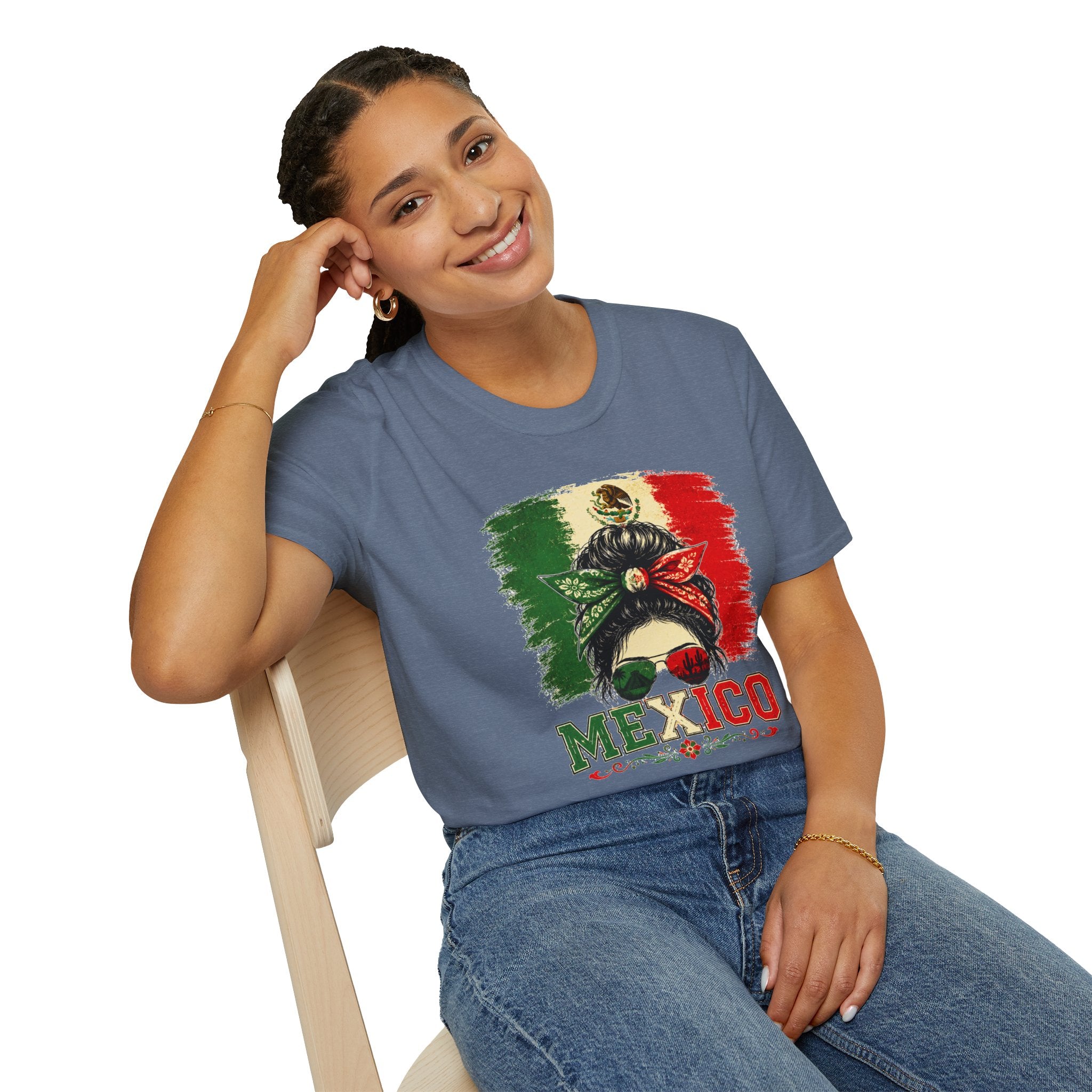 Mexico Messy Bun T-Shirt, Mexican Pride Shirt, Mexico Flag Graphic Tee, Cinco De Mayo Shirt, Latina Gift for Women