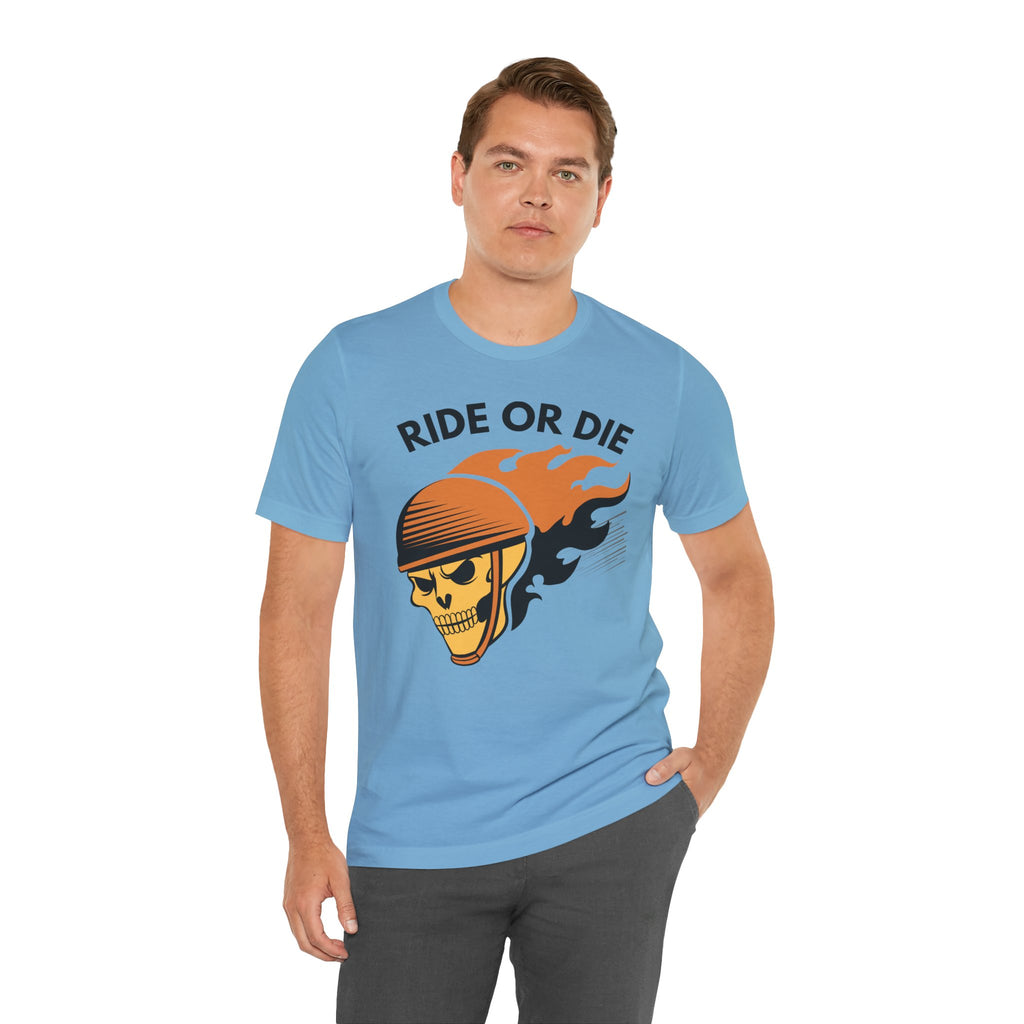 Ride or Die Skull Helmet T-Shirt | Biker Graphic Tee for Men | Vintage Motorcycle Shirt