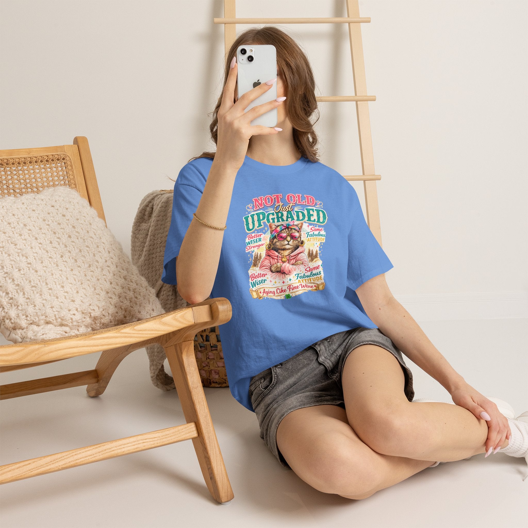 Not Old Just Upgraded Cat T-Shirt | Funny Cat Lover Tee | Vintage Birthday Shirt | Cute Kitty Graphic Tee | Gift for Cat Mom | Cat Lover Gift