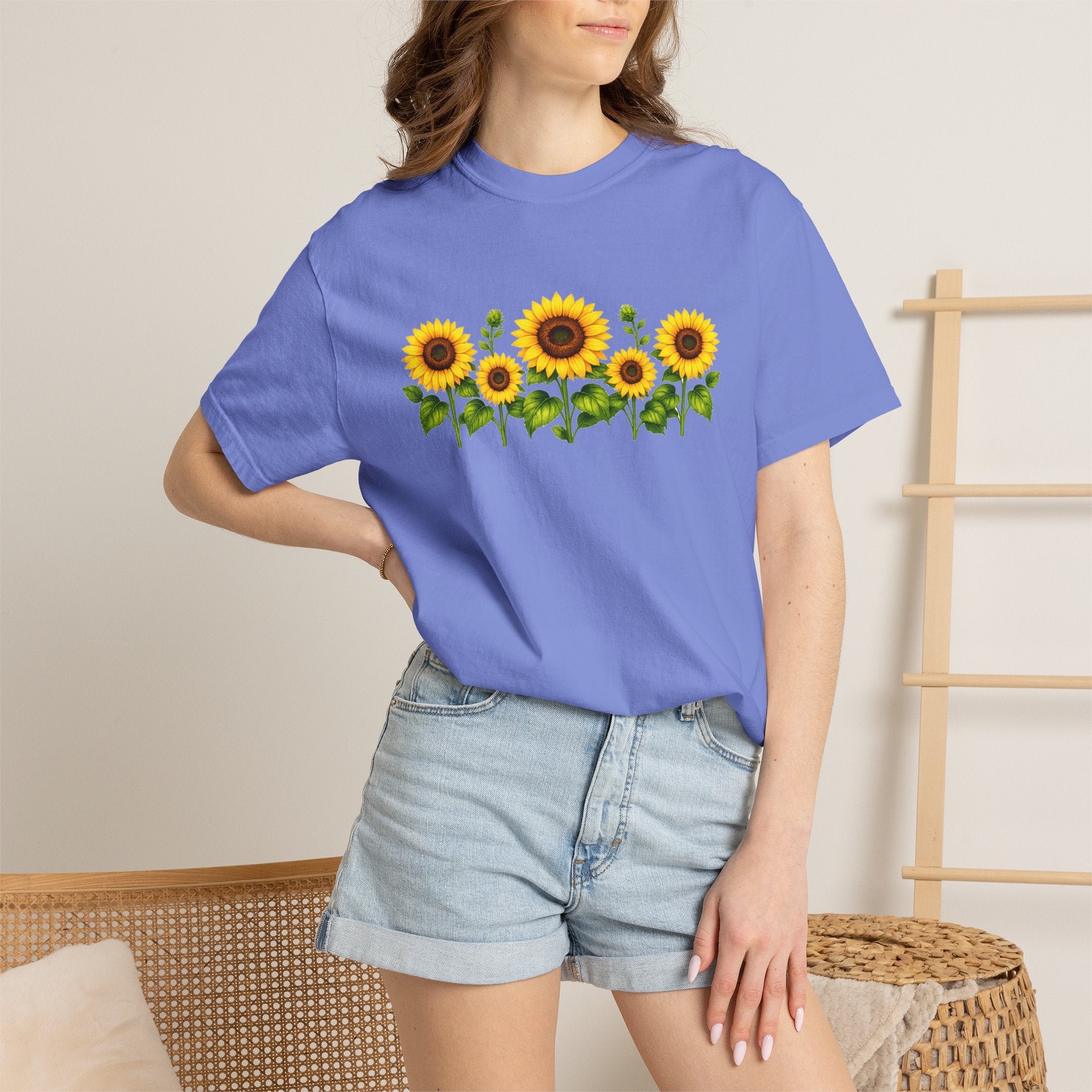 Sunflower Shirt for Women, Sunflower T-Shirt, Floral Graphic Tee, Botanical Shirt, Wildflower Tee, Comfort Colors 1717