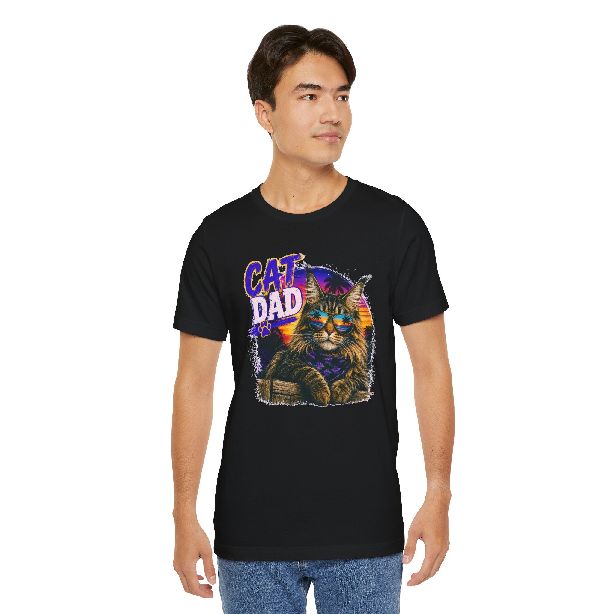 Cat Dad Maine Coon T-Shirt | Retro Sunset Cat Lover Shirt | Funny Cat Dad Gift | Vintage Graphic Tee for Men