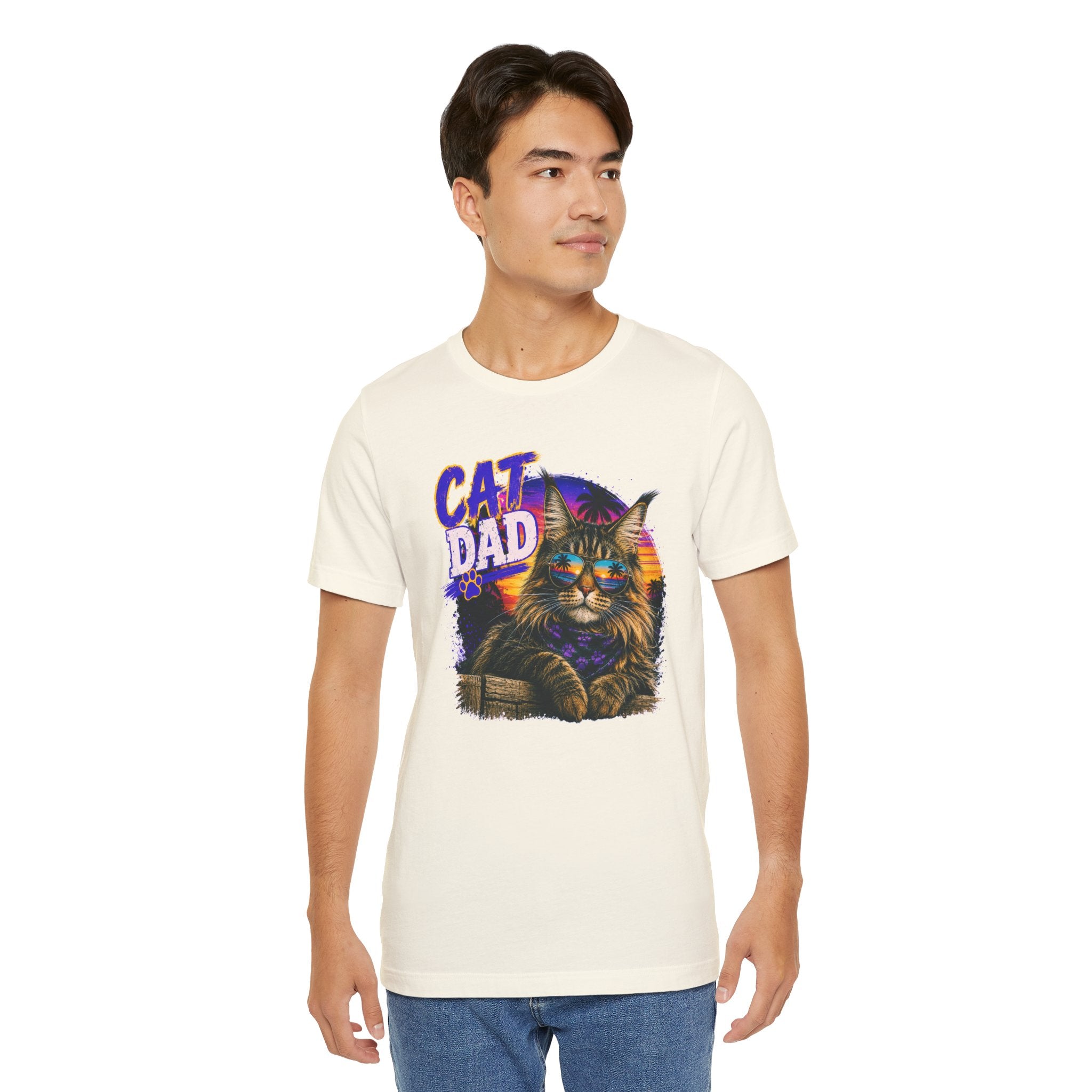 Cat Dad Maine Coon T-Shirt | Retro Sunset Cat Lover Shirt | Funny Cat Dad Gift | Vintage Graphic Tee for Men
