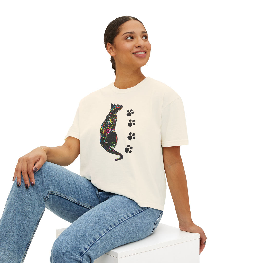 Black Cat Floral Graphic Tee, Cute Paw Print Boxy Shirt for Women