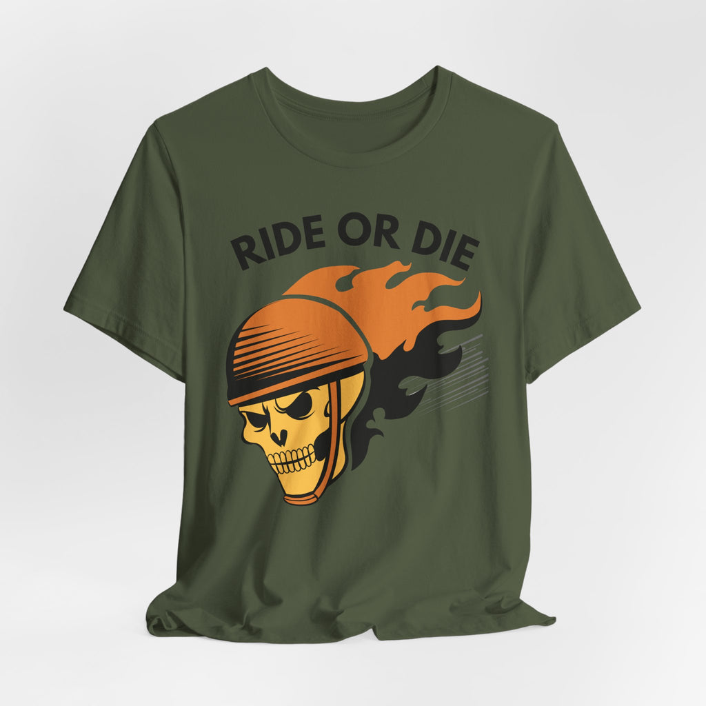 Ride or Die Skull Helmet T-Shirt | Biker Graphic Tee for Men | Vintage Motorcycle Shirt