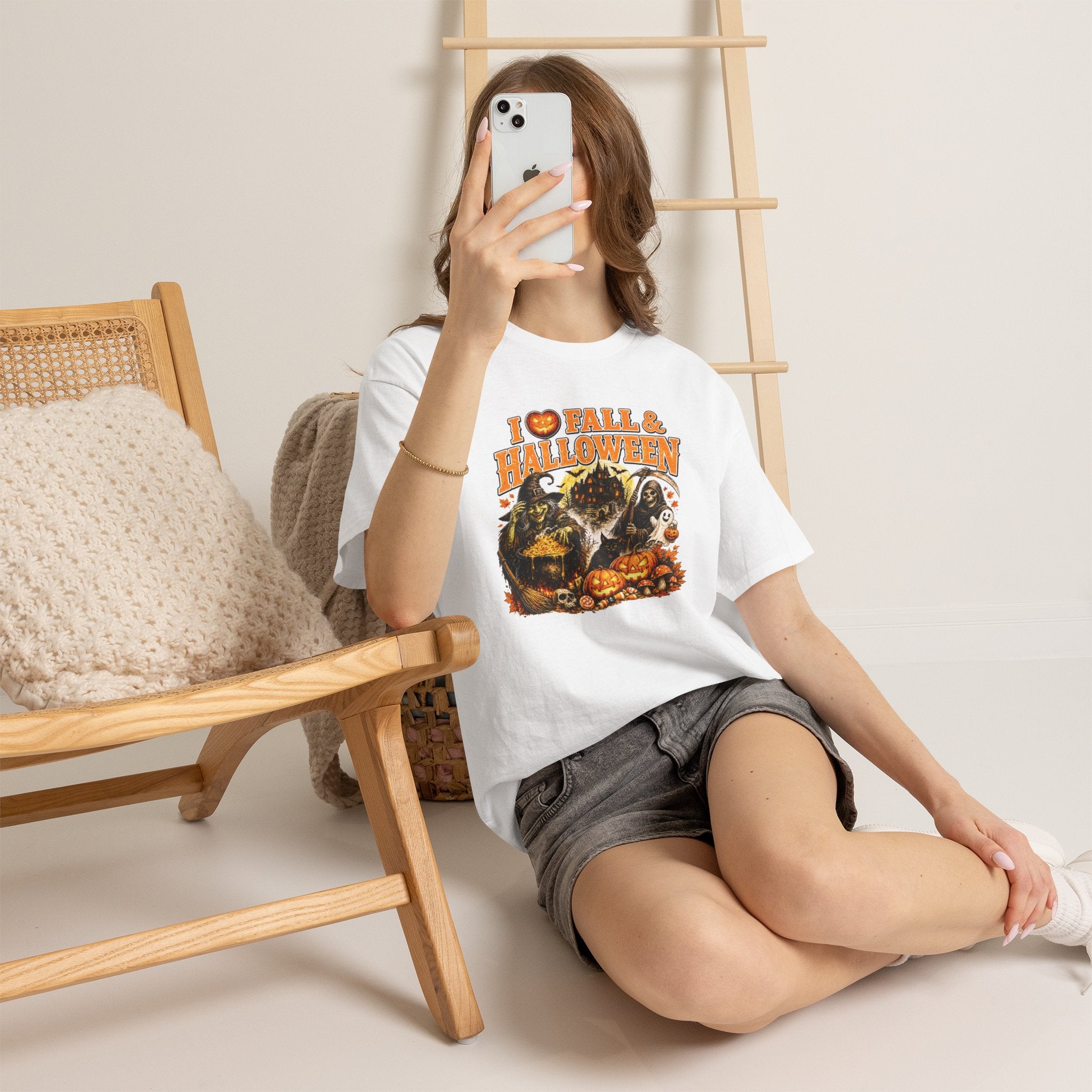 I Love Fall & Halloween T-Shirt | Vintage Halloween Shirt | Spooky Pumpkin Witch Tee | Cute Fall Graphic Tee | Autumn Lover Gift