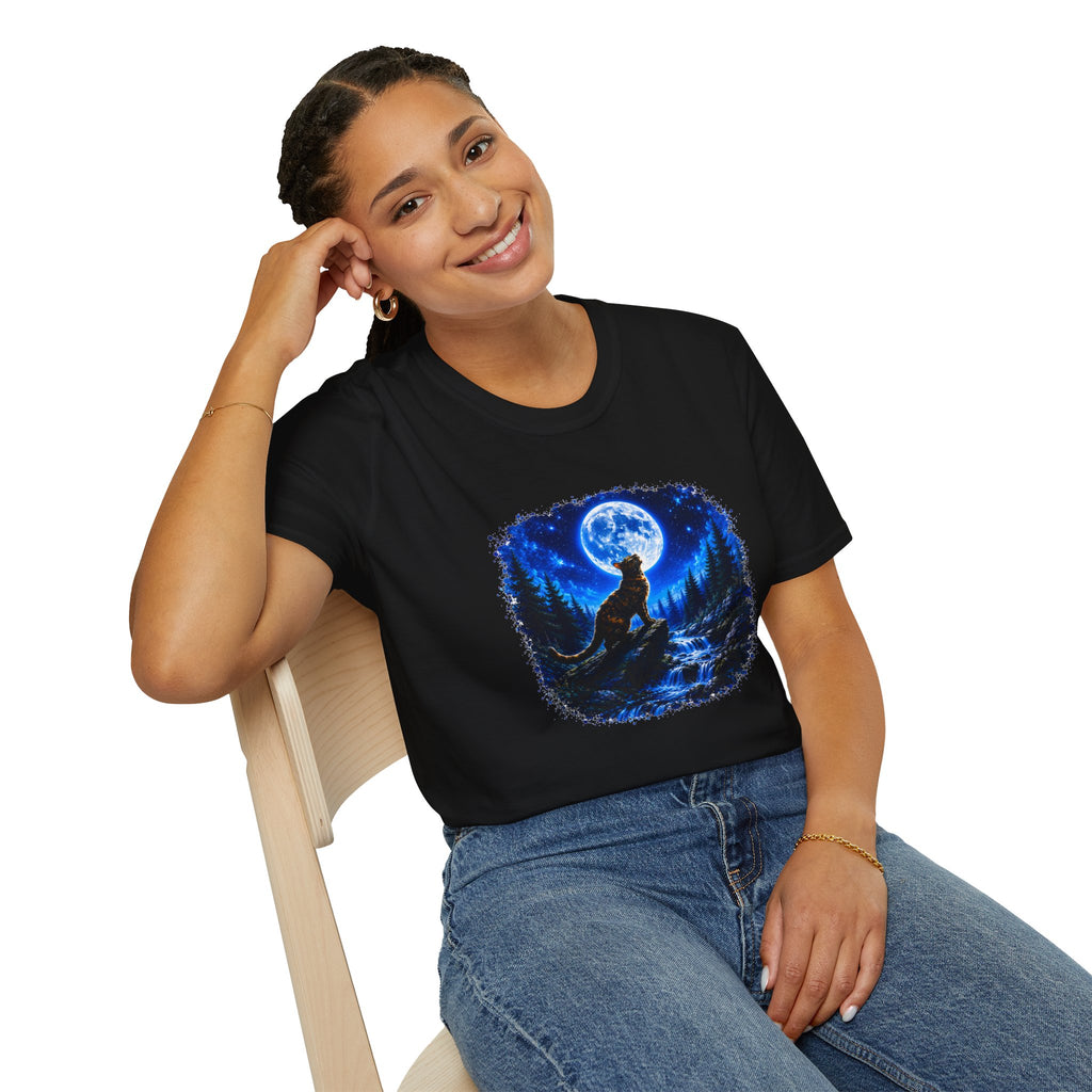 Cat Howl T-Shirt – Moonlit Night Graphic Tee