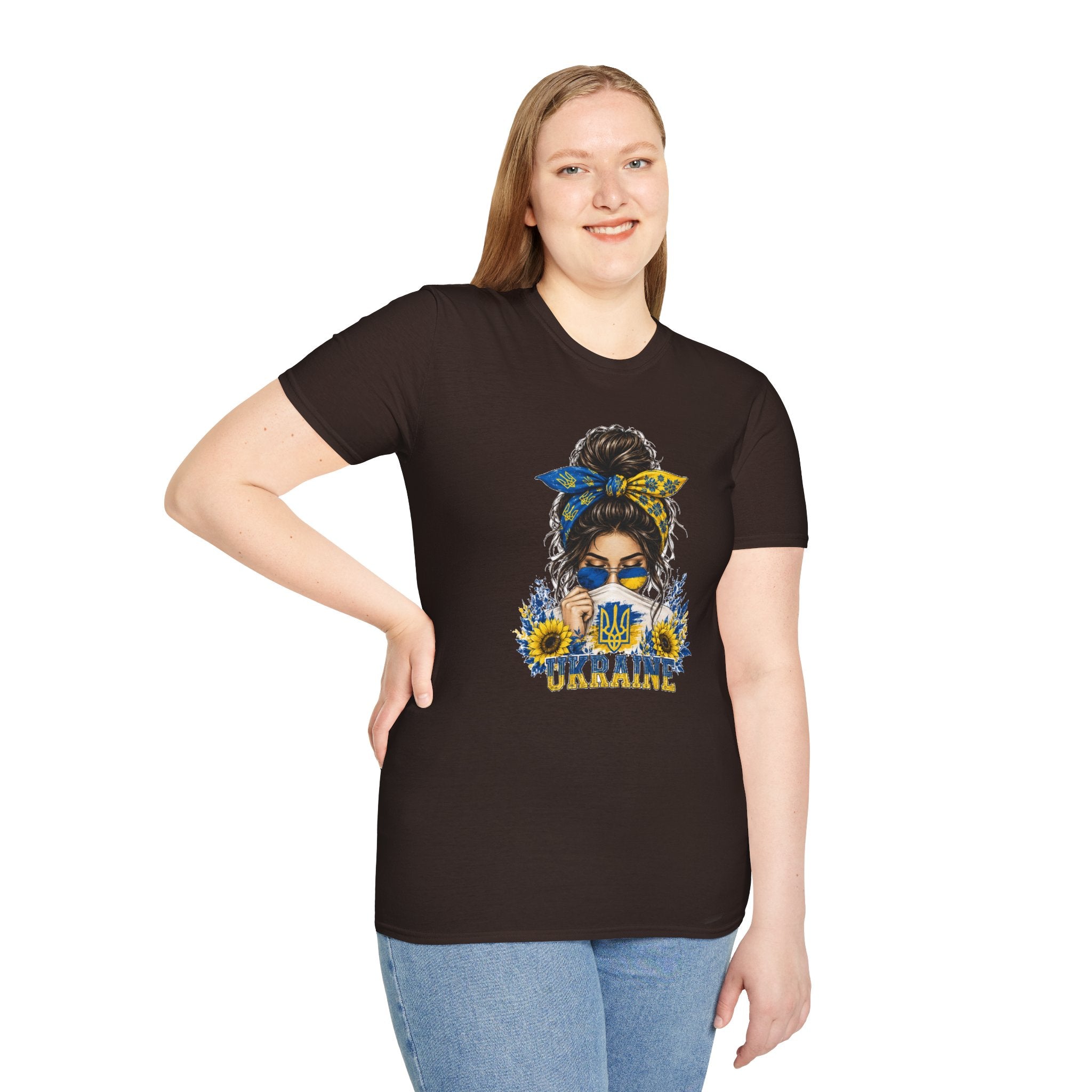 Ukraine Sunflower Bandana T-Shirt — Stylish Patriotic Graphic Tee