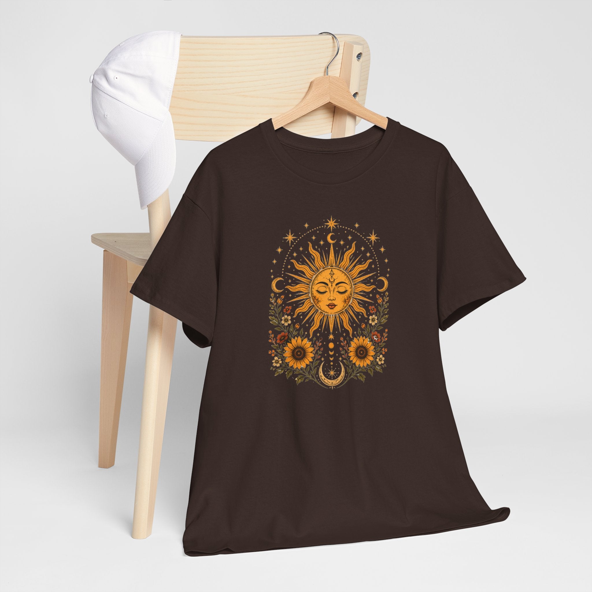 Sun & Sunflower Graphic T-Shirt, Boho Celestial Tee, Vintage Sun Shirt, Spiritual Aesthetic Top, Gift for Her