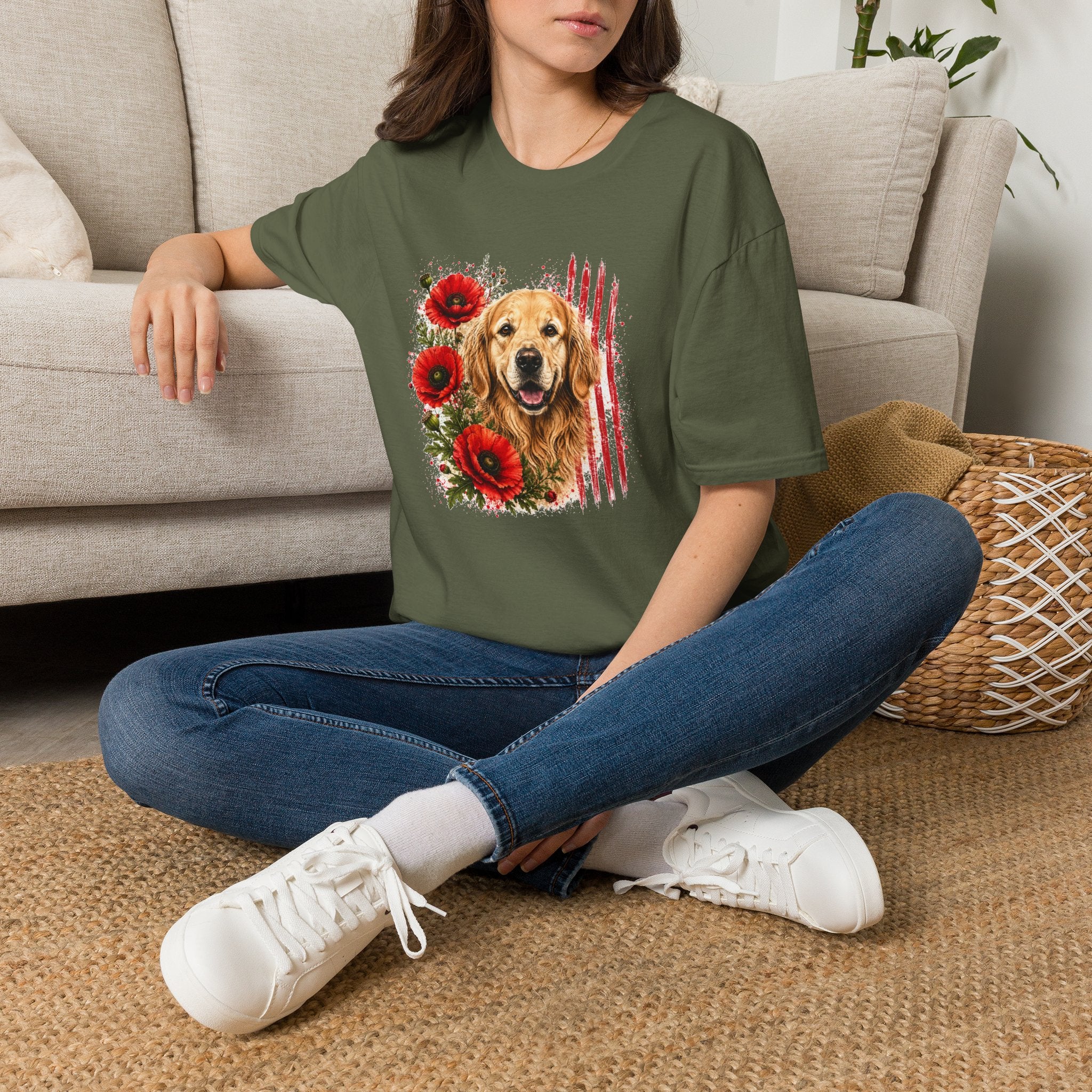 Golden Retriever Poppy T-Shirt | Patriotic Dog Lover Shirt | Golden Retriever Mom Gift | Floral Dog Graphic Tee | Unisex USA Shirt