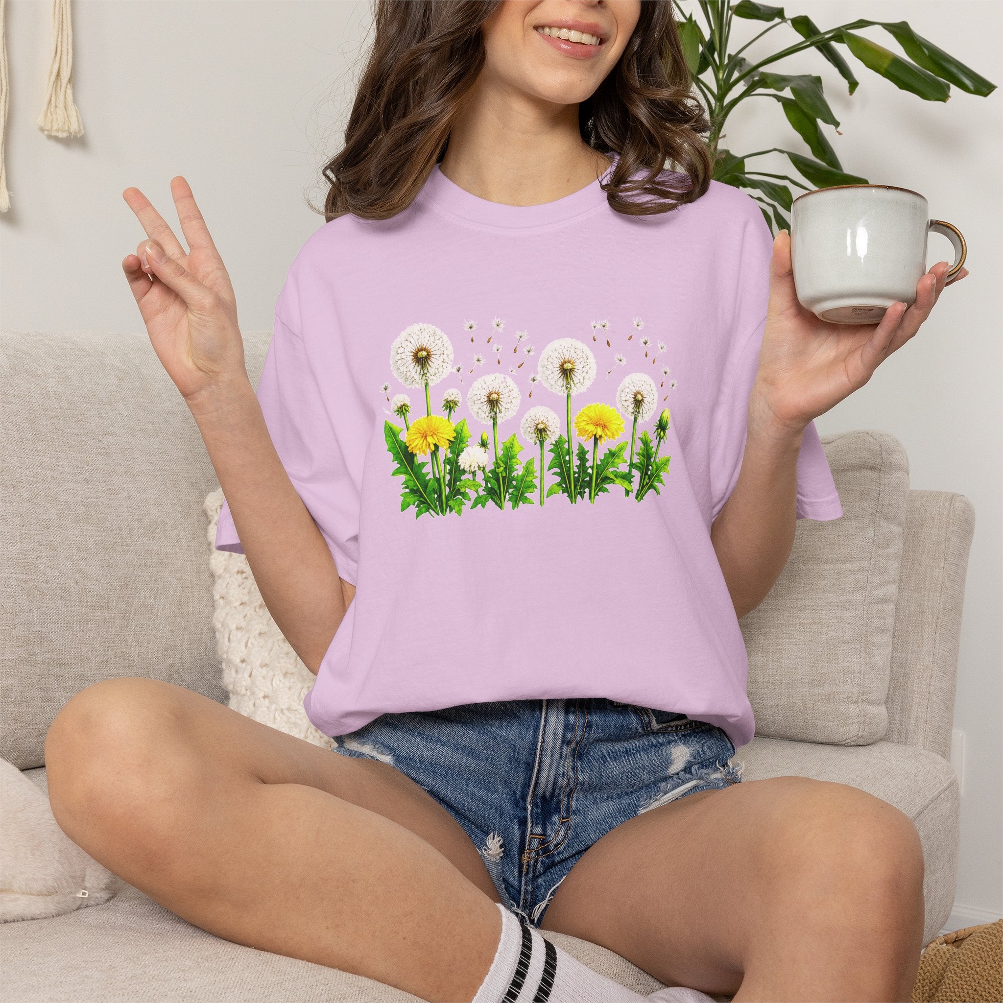 Dandelion Flower Shirt, Wildflower T-Shirt for Women, Botanical Graphic Tee, Spring Garden Shirt, Comfort Colors 1717